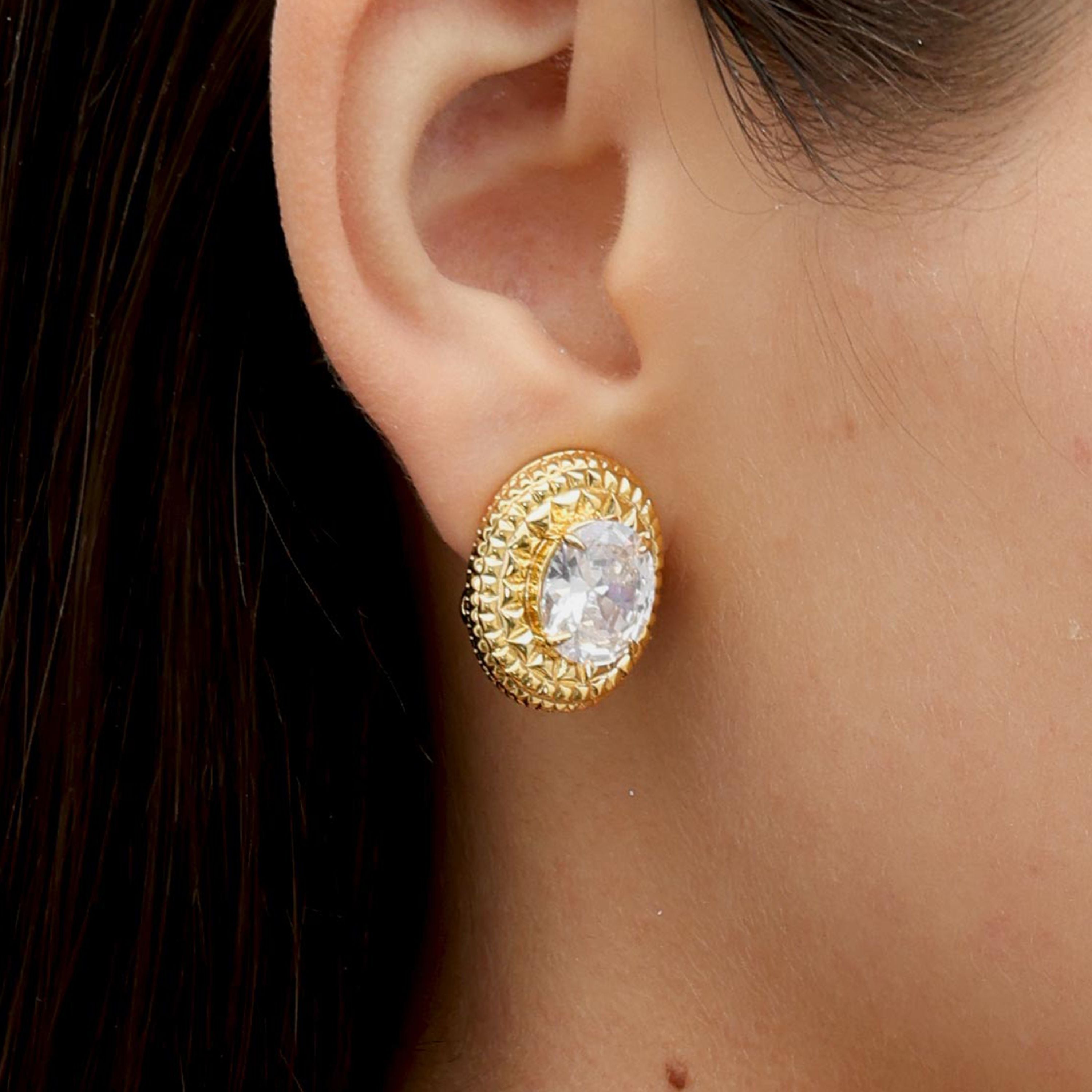 RSNY diamond texture stud earrings - RSNY R2063B 铜镀金/S925银耳针/立方氧化锆/品牌耳堵 重量:13.4g 约22*18*11mm 钻石纹设计元素/精选优质仿钻石/纯银高品质耳针/镜面级精工抛光/轻量化品牌工艺