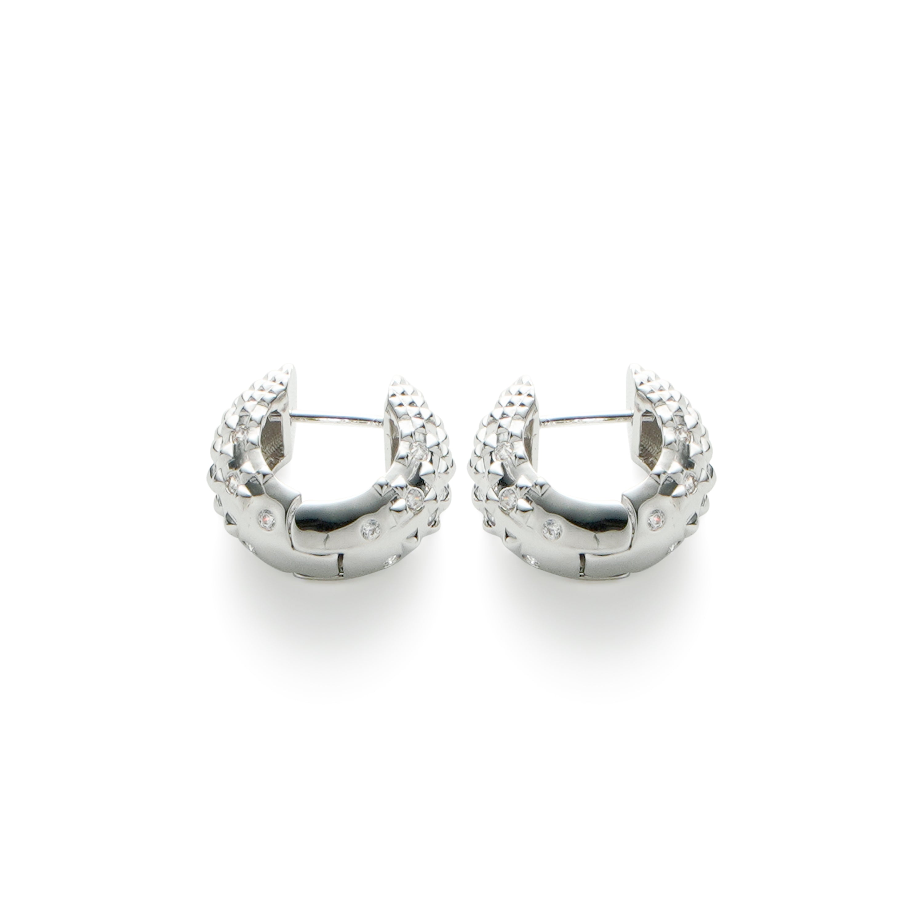 RSNY Diamond Textured Earrings - RSNY R2140A 铜镀铑/银耳针 约8*16*17mm 钻石纹设计元素/时尚感几何造型/镜面级精工抛光/纯银高品质耳针