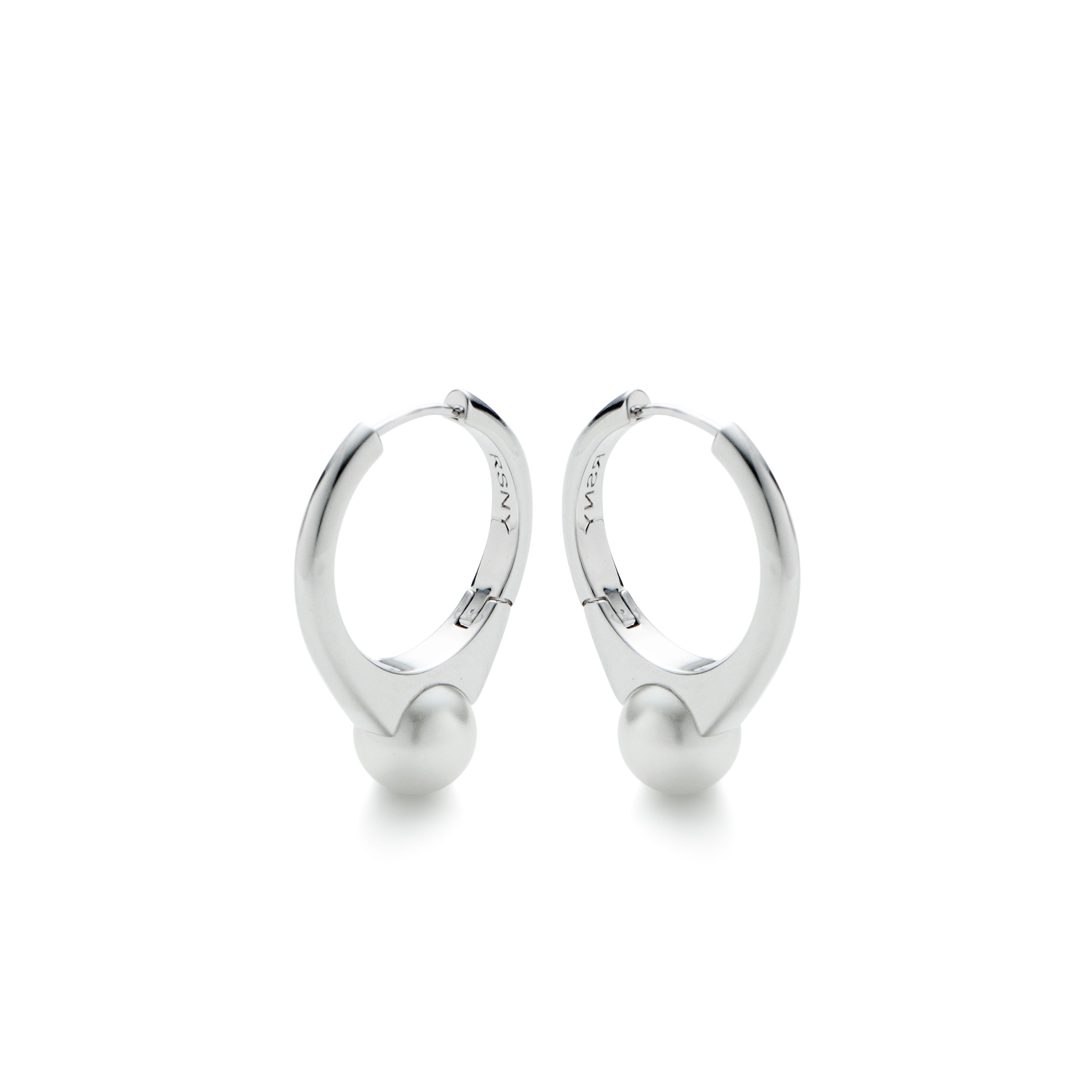RSNY pearl ring earrings - RSNY R2145A 铜镀铑/银耳针 约8*26*20mm 钻石型设计元素/时尚感几何造型/优选精品级贝珠/精致感细节处理
