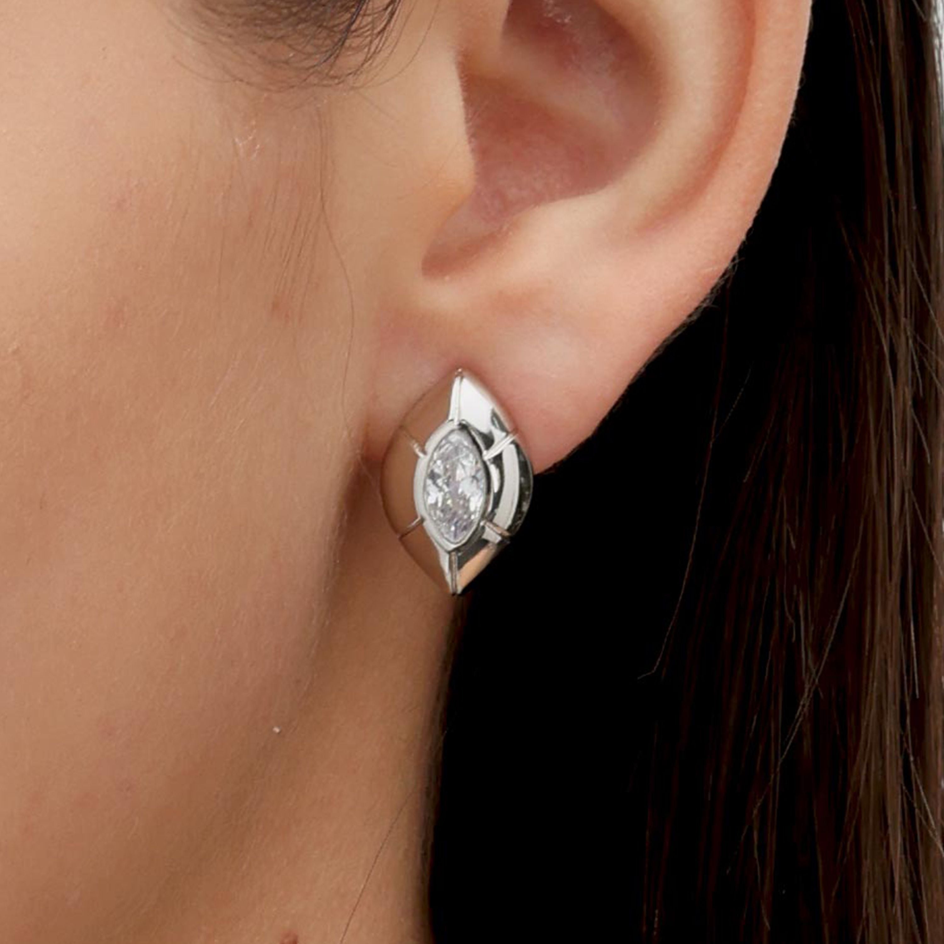 RSNY Eye of Rome stud earrings - RSNY R2166A 铜镀铑/银耳针 约20*13*6mm 立体感几何设计/镜面级精工抛光/精选优质仿钻石/纯银高品质耳针
