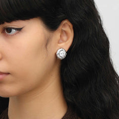 RSNY Roman Styling Earrings - RSNY R2118A 铜镀铑/银耳针 约18*18*7mm 时尚绕圈纹设计/时尚感几何造型/精选优质仿钻石/高韧性弹簧耳扣