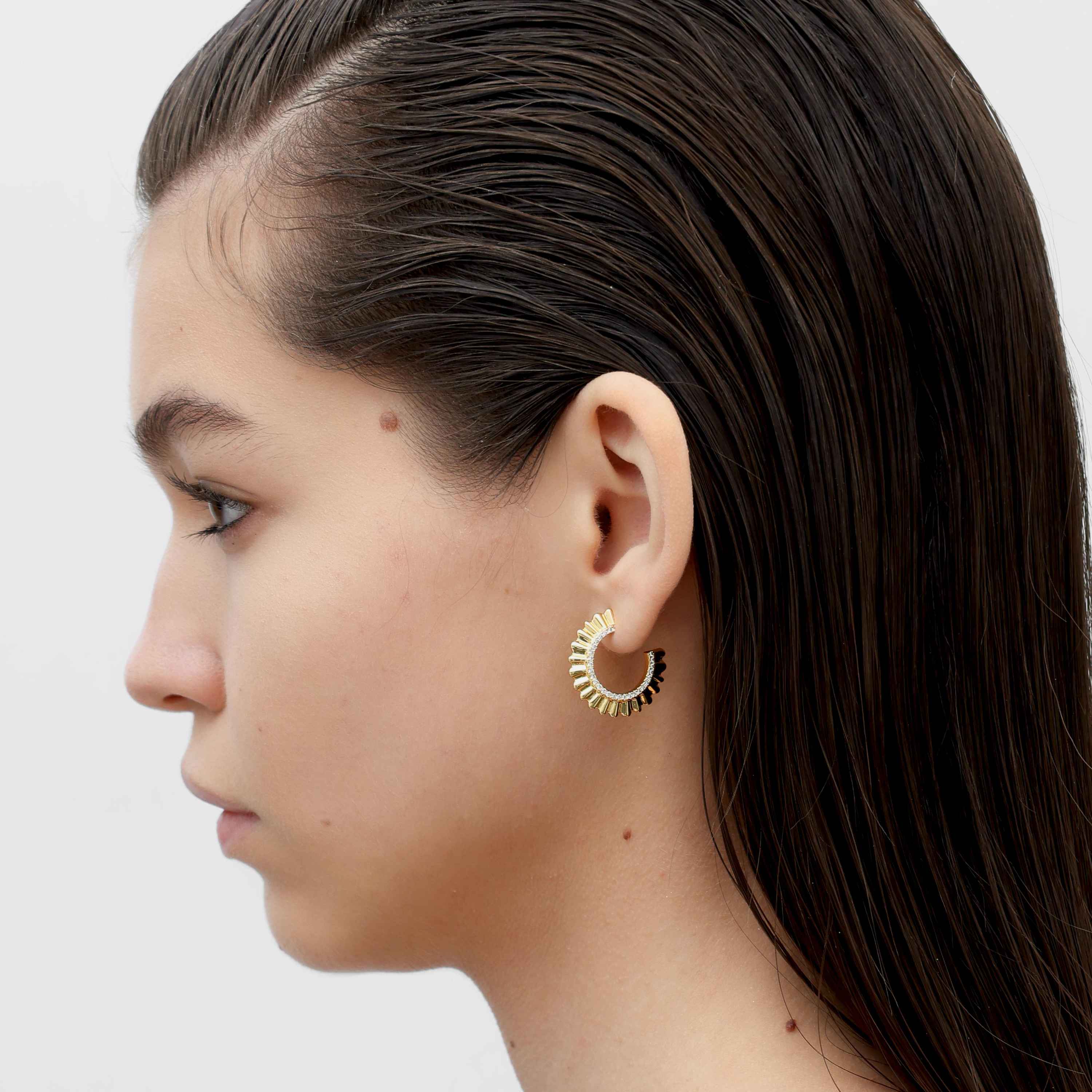 RSNY pleated earrings - RSNY R2138B 铜镀金/银耳针 约3*23*23mm 波纹感设计元素/几何感切面造型/微厚重精巧质感/纯银高品质耳针