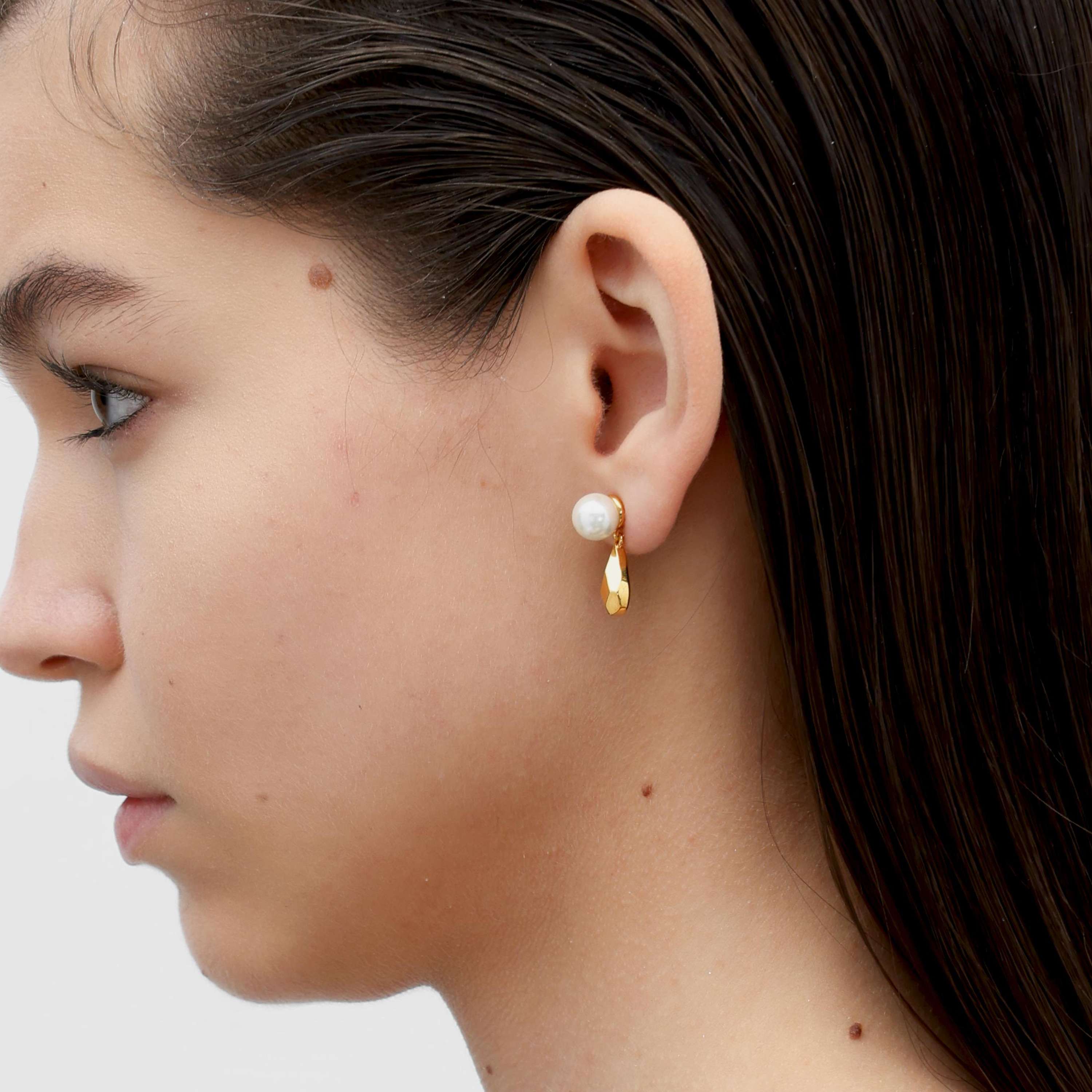 RSNY water drop diamond pearl stud earrings - RSNY R2097B 铜镀金/银耳针 约8*23*9mm 钻石级精巧切面/镜面级精工抛光/精致感细节处理/优选精品级贝珠