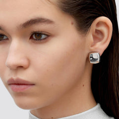 RSNY square diamond stud earrings - RSNY R2072A 铜镀铑/S925银耳针 重量:10g 约18*4*18mm 钻石级精巧切面/精致感细节处理/纯银高品质耳针/镜面级精工抛光/轻量化品牌工艺
