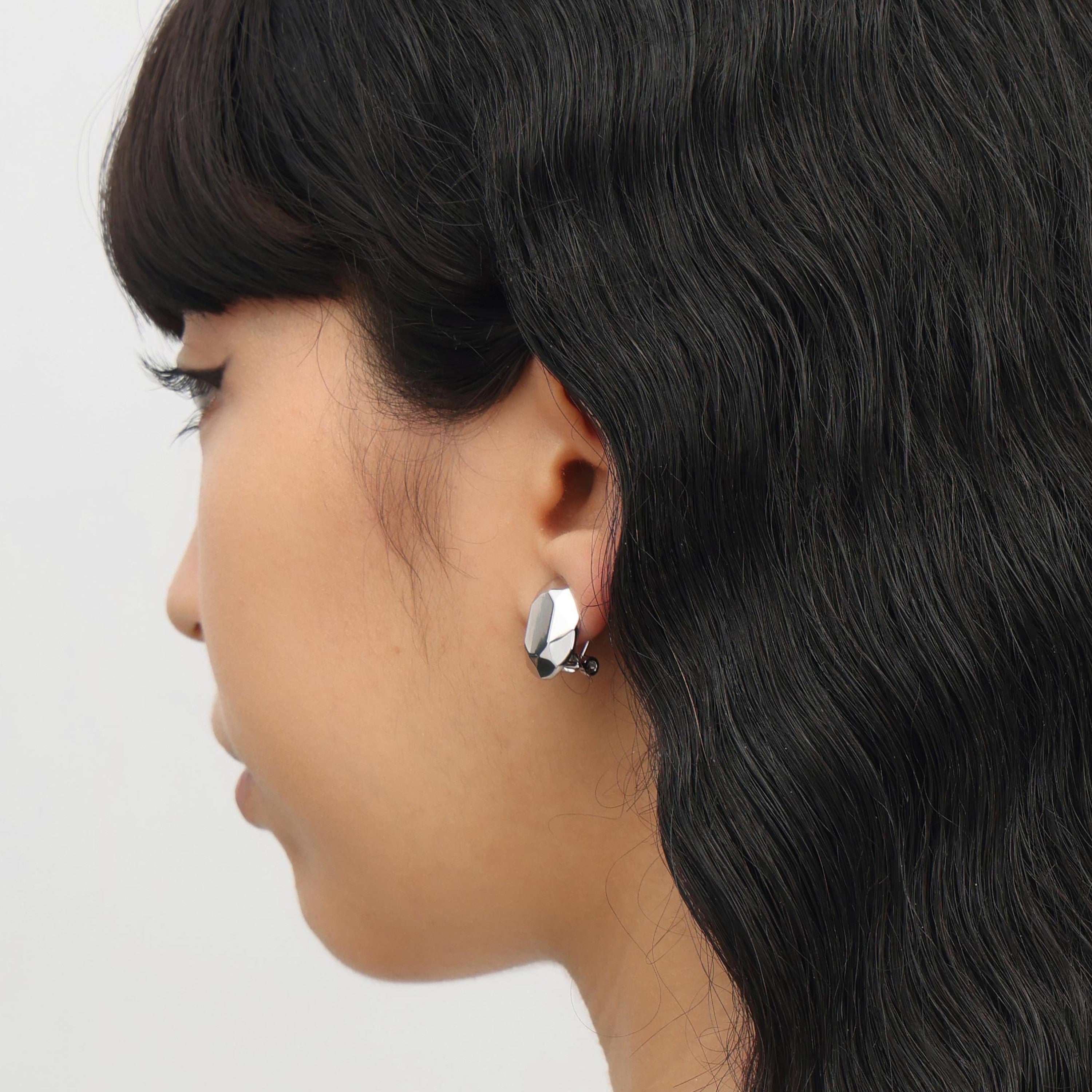 RSNY Diamond Stud Earrings - RSNY R2027A Copper Rhodium Plated/S925 Tremella Needle Weight: 6.2g Size: 19 * 15 * 4mm Diamond grade delicate section/sterling silver high-quality ear acupuncture/mirror grade precision polishing/high toughness spring ear buckle/lightweight brand craftsmanship