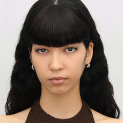 RSNY line shape earrings - RSNY R2108A 铜镀铑/银耳针 约10*15*16mm 几何缠绕感元素/纯手工镶嵌技艺/马蹄环几何造型/纯银高品质耳针