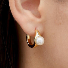 RSNY irregular pearl earrings - RSNY R2150B 铜镀金/银耳针 约9*18*25mm 不规则设计元素/时尚感几何造型/优选精品级贝珠/精致感细节处理
