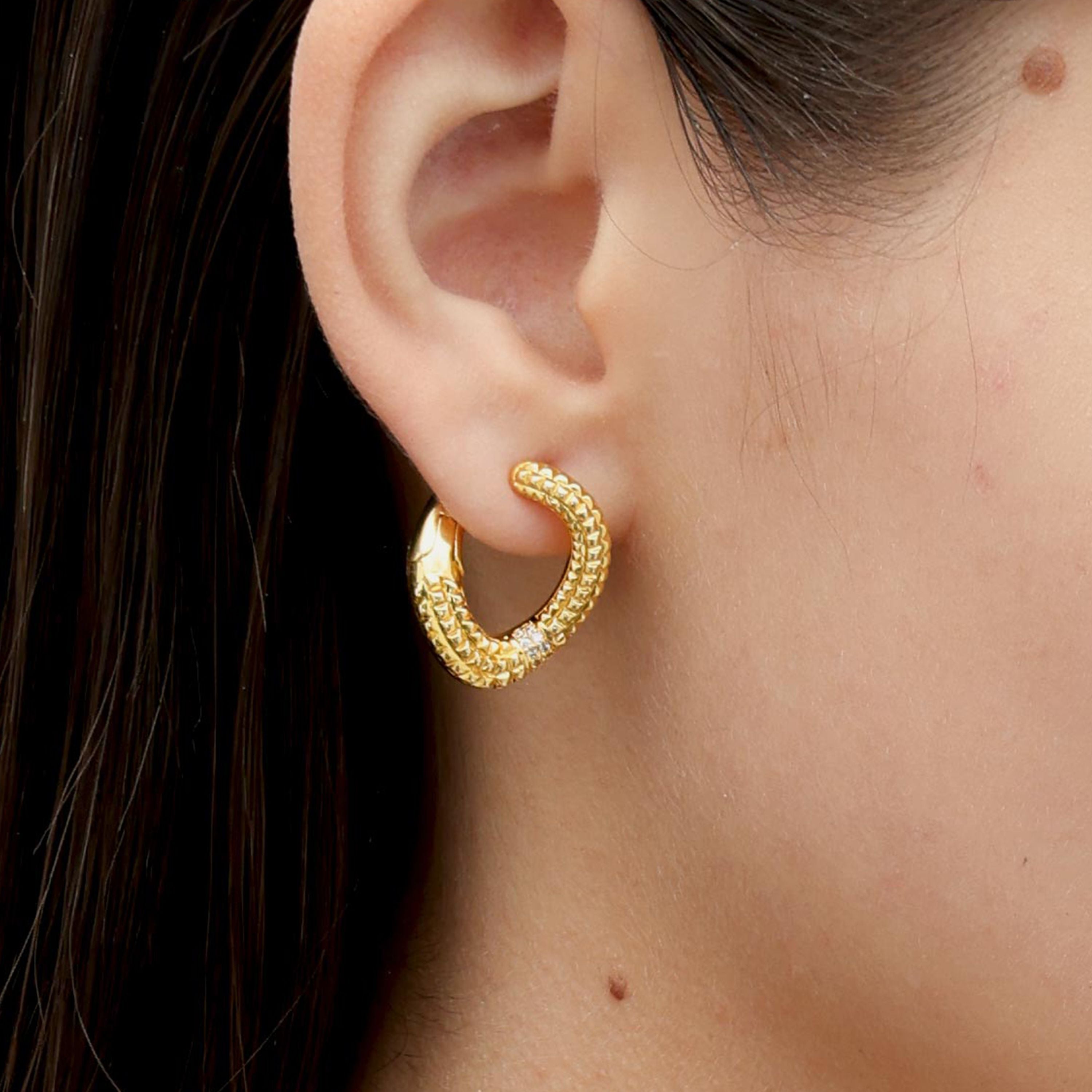 RSNY diamond pattern chain earrings - RSNY R2083B 铜镀金/银耳针约18*24*14mm 钻石纹设计元素/几何感切面造型/纯银高品质耳针/精巧感开合设计