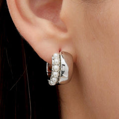 RSNY double pearl earrings - RSNY R2170A 铜镀铑/银耳针 约19*19*11mm 圆环型设计元素/时尚感几何造型/优选精品级贝珠/精致感细节处理