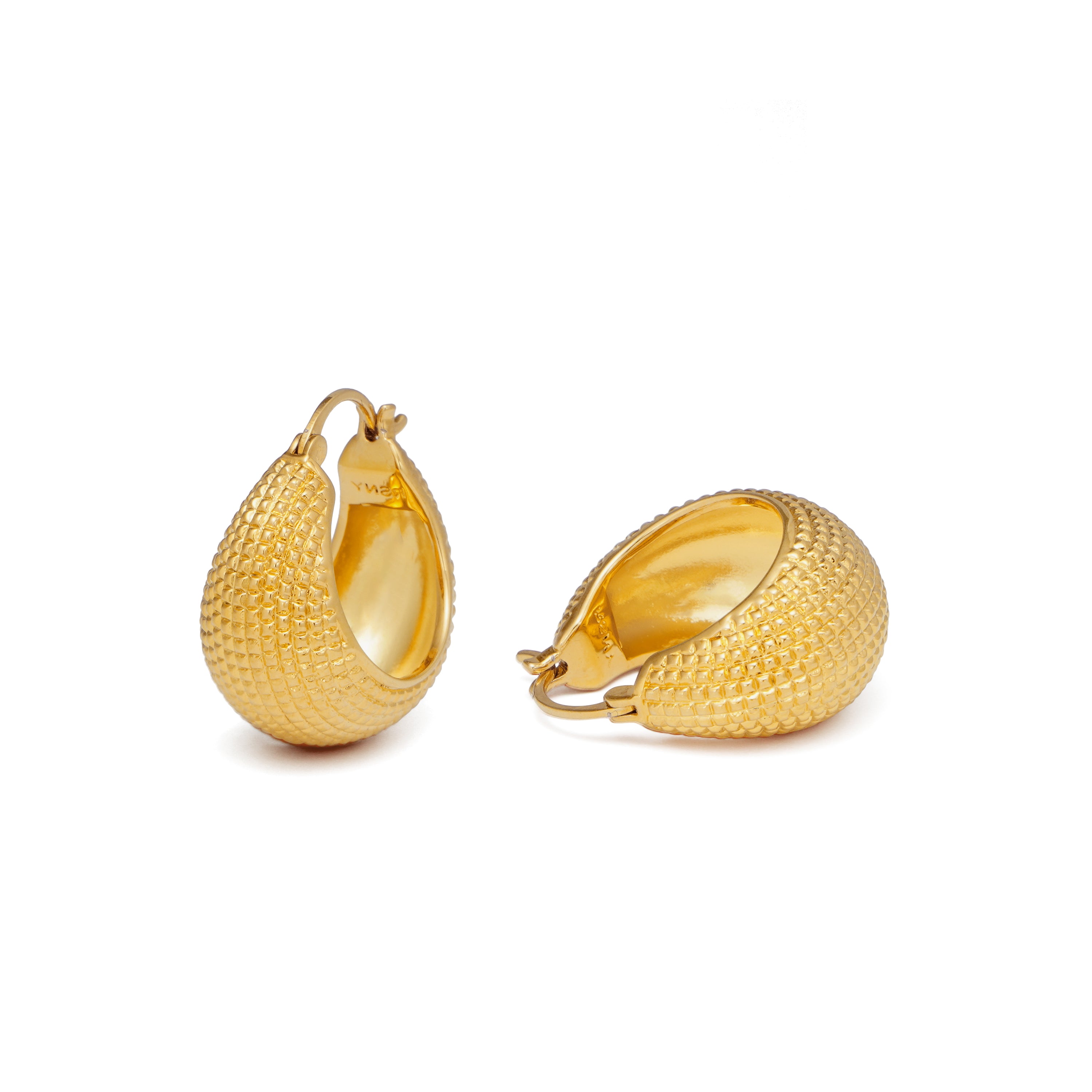 RSNY Diamond Geometric Earrings - RSNY R2080B 铜镀金/银耳针 重量:11g 约23*14*24mm 钻石纹设计元素/精致感细节处理/时尚感几何造型/镜面级精工抛光/轻量化品牌工艺