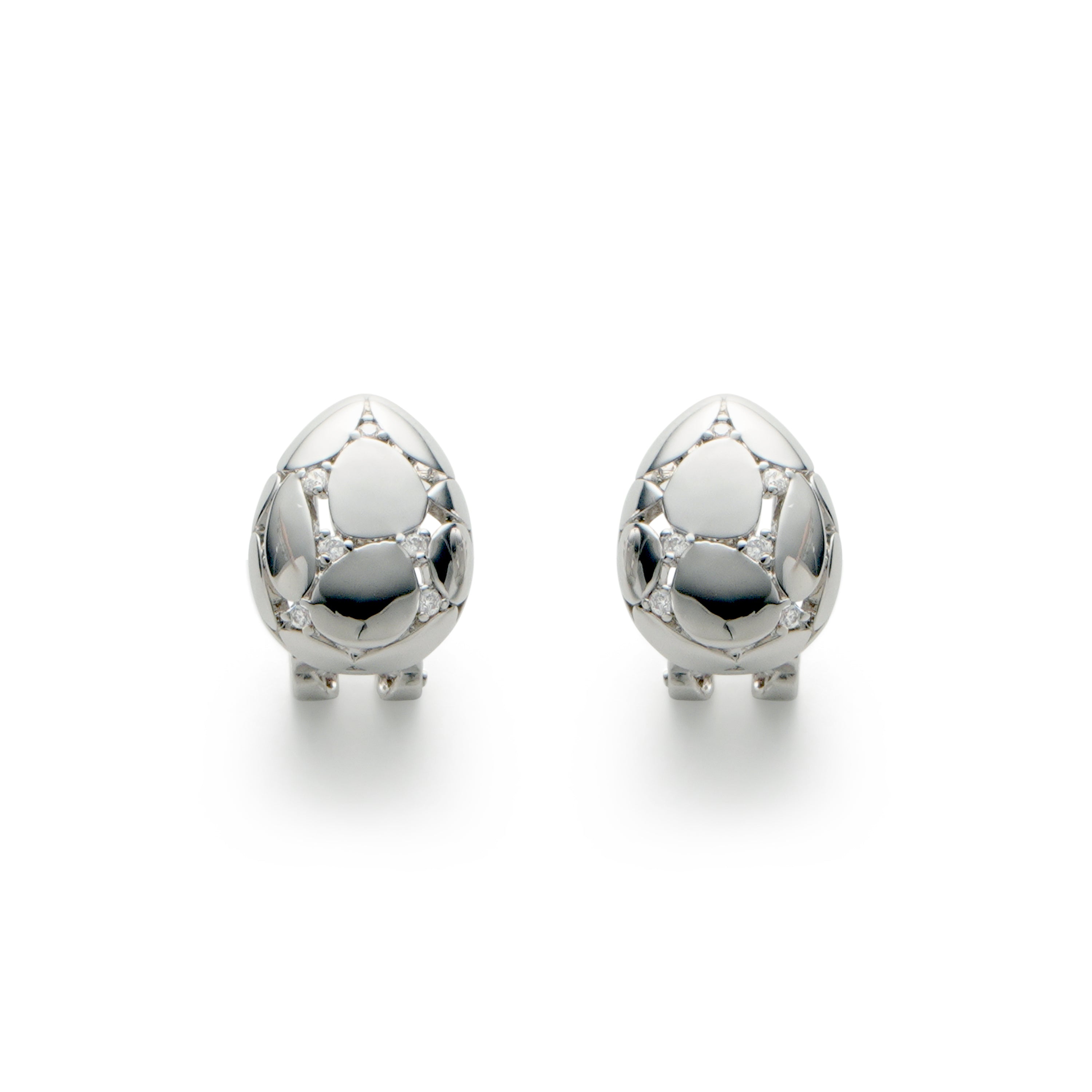 RSNY Diamond Stud Earrings - RSNY R2127A 铜镀铑/银耳针 约14*19*7mm 钻石型设计元素/通勤款几何造型/精致感细节处理/纯手工镶嵌技艺