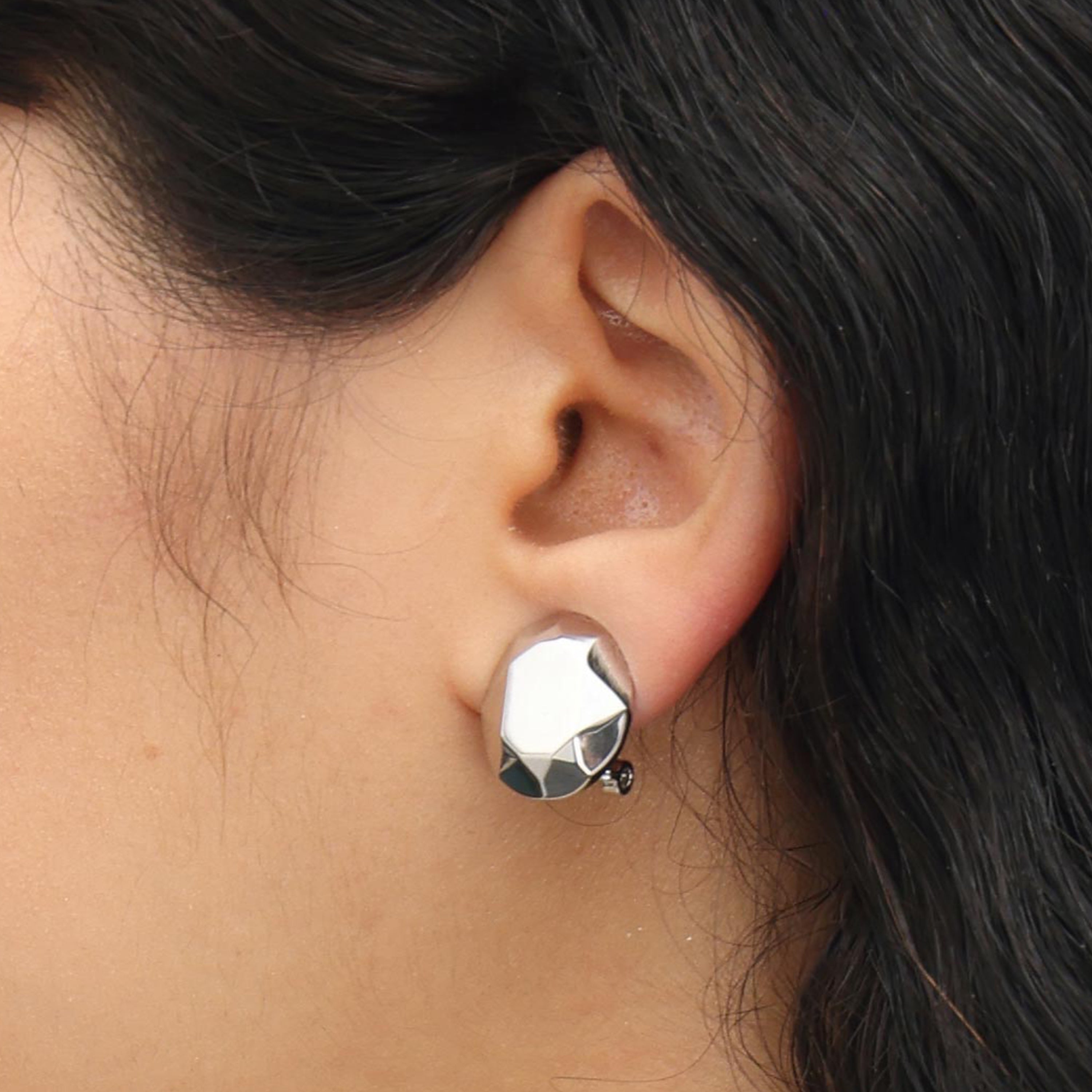 RSNY Diamond Stud Earrings - RSNY R2027A Copper Rhodium Plated/S925 Tremella Needle Weight: 6.2g Size: 19 * 15 * 4mm Diamond grade delicate section/sterling silver high-quality ear acupuncture/mirror grade precision polishing/high toughness spring ear buckle/lightweight brand craftsmanship