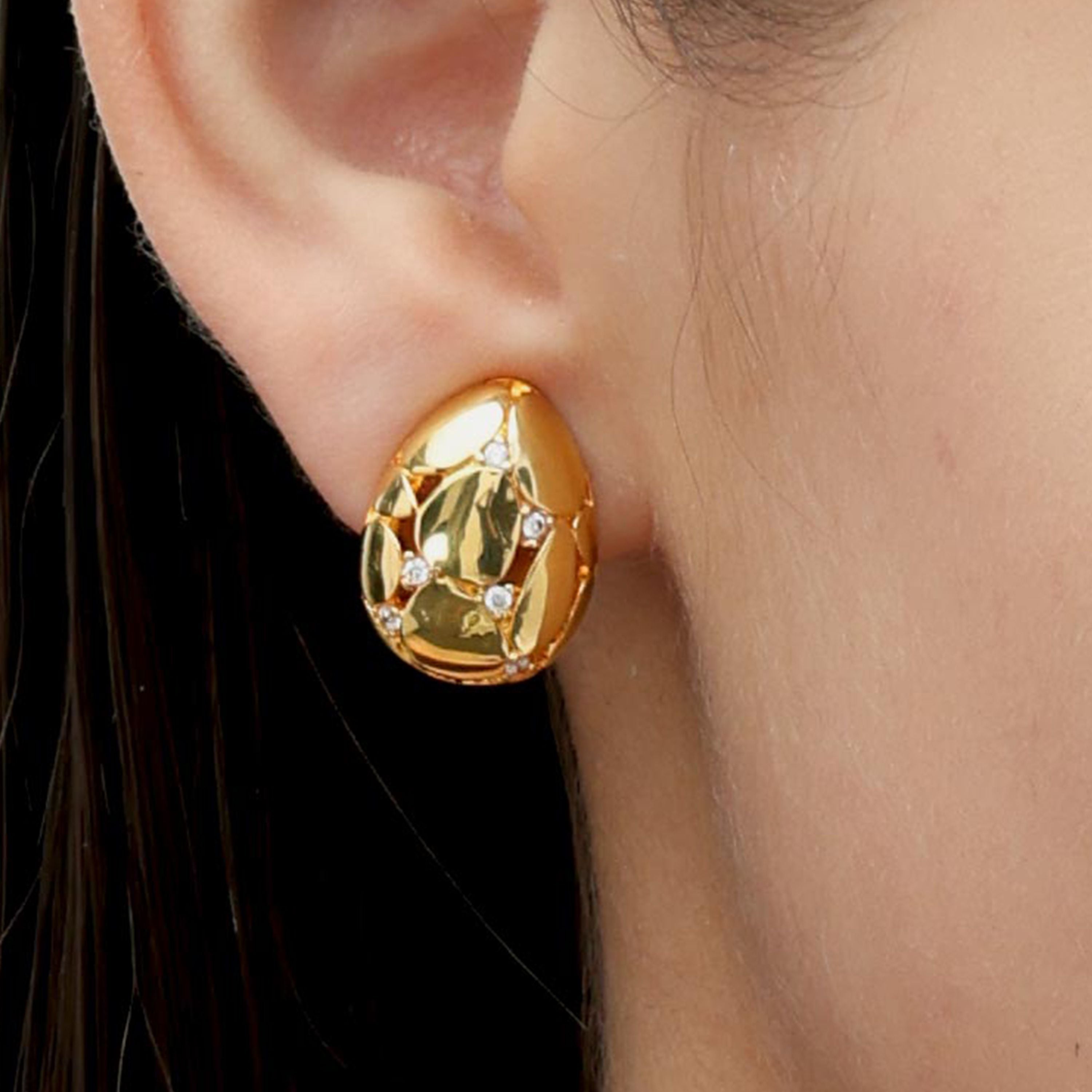 RSNY Diamond Stud Earrings - RSNY R2127B 铜镀金/银耳针 约14*19*7mm 钻石型设计元素/通勤款几何造型/精致感细节处理/纯手工镶嵌技艺