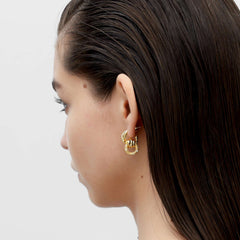 RSNY geometric abstract winding stud earrings - RSNY R2186B 铜镀金/银耳针 约24*16*9mm 钻石纹链条元素/交错环几何造型/轻量化品牌工艺/微厚重精巧质感