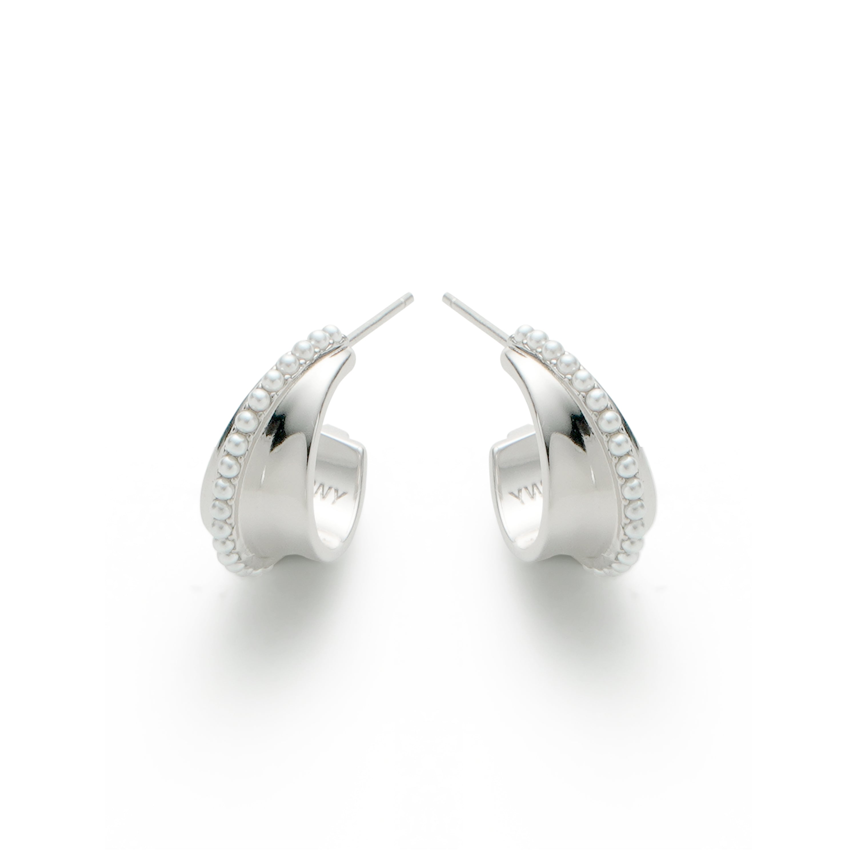RSNY irregular shape earrings - RSNY R2172A 铜镀铑/银耳针 约18*18*8mm 圆环型设计元素/时尚感几何造型/优选精品级贝珠/精致感细节处理