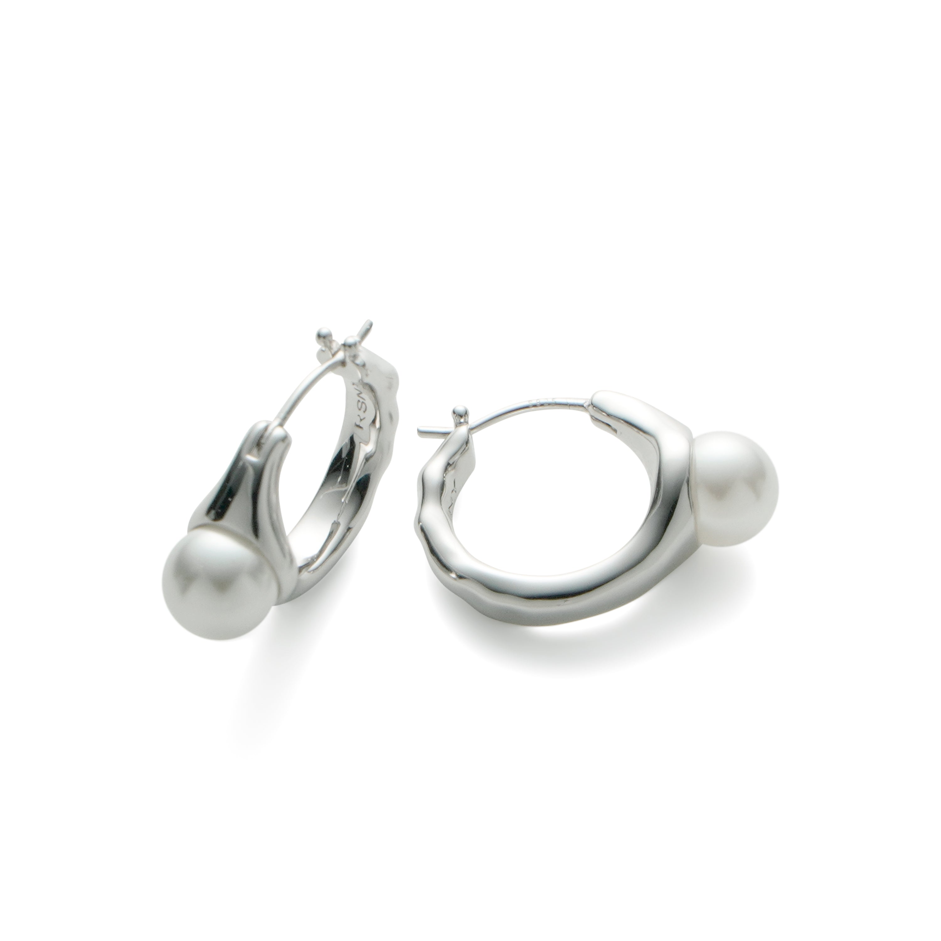 RSNY irregular pearl earrings - RSNY R2150A 铜镀铑/银耳针 约9*18*25mm 不规则设计元素/时尚感几何造型/优选精品级贝珠/精致感细节处理