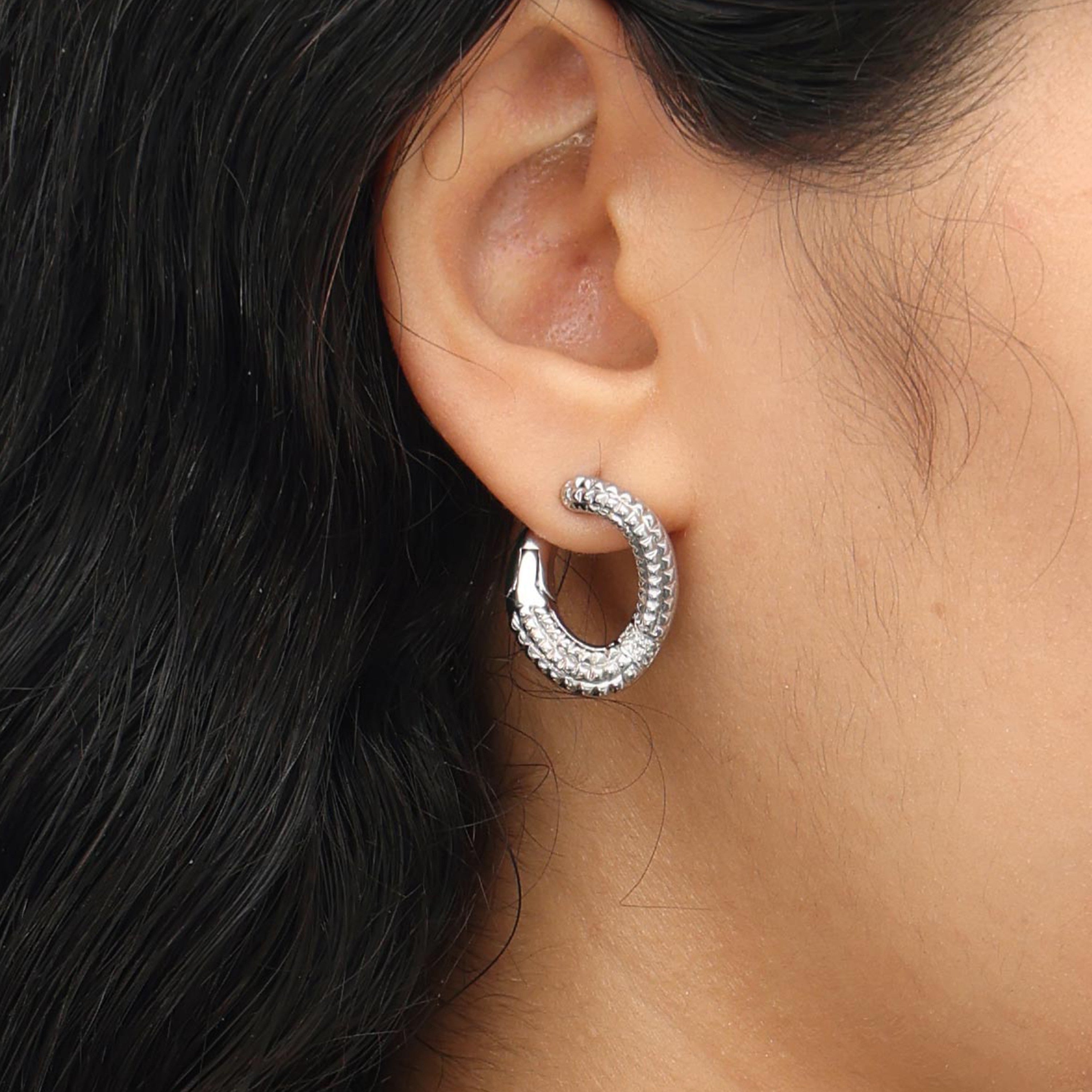 RSNY diamond pattern chain earrings - RSNY R2083A Copper Rhodium Plated/Tremella Needle Size: 18 * 24 * 14mm Diamond pattern design elements/geometric section shape/sterling silver high-quality ear needles/exquisite opening and closing design