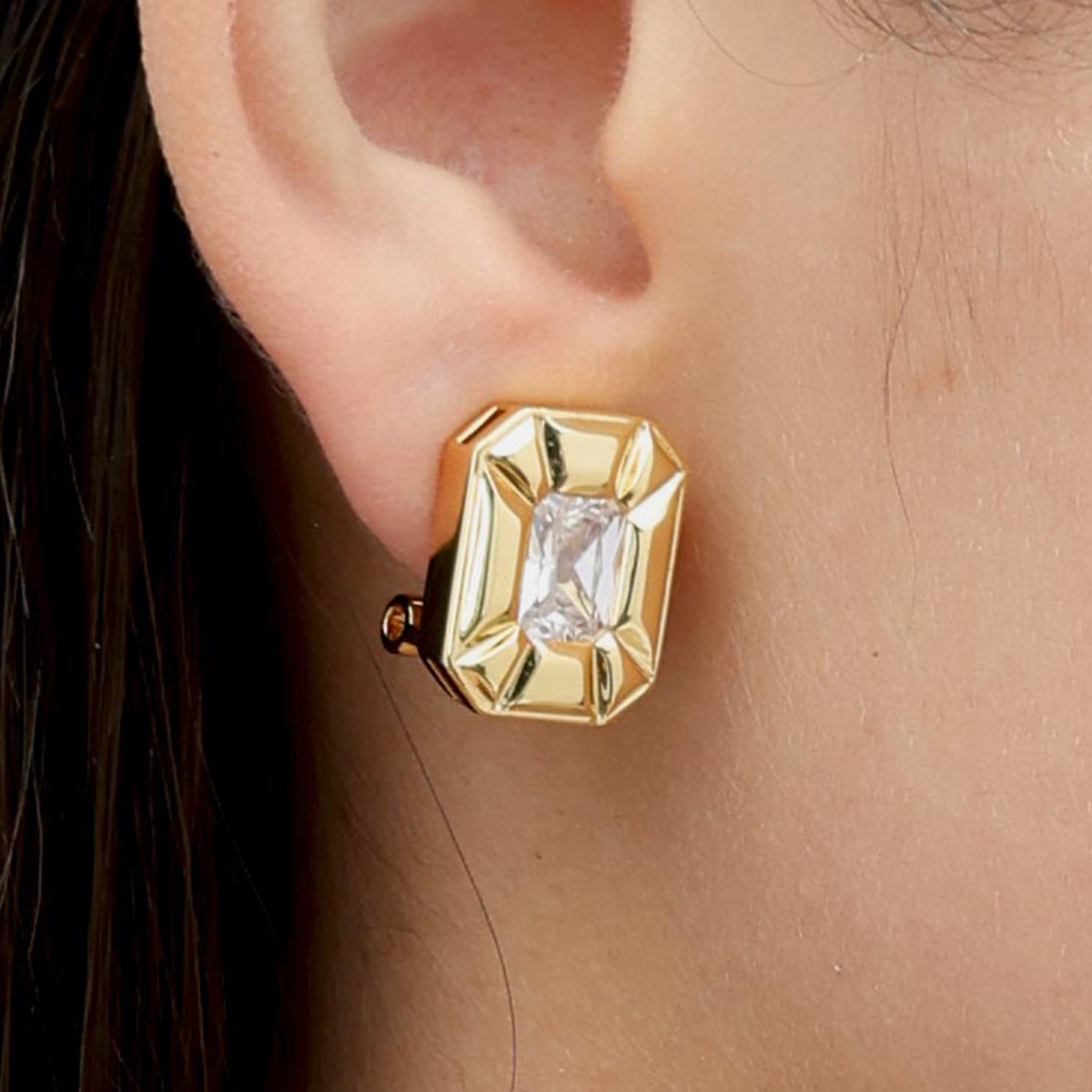 RSNY Redeen Styling Earrings - RSNY R2116B 铜镀金/银耳针 约15*18*5mm 钻石型设计元素/时尚感几何造型/轻量化镂空工艺/微厚重精巧质感