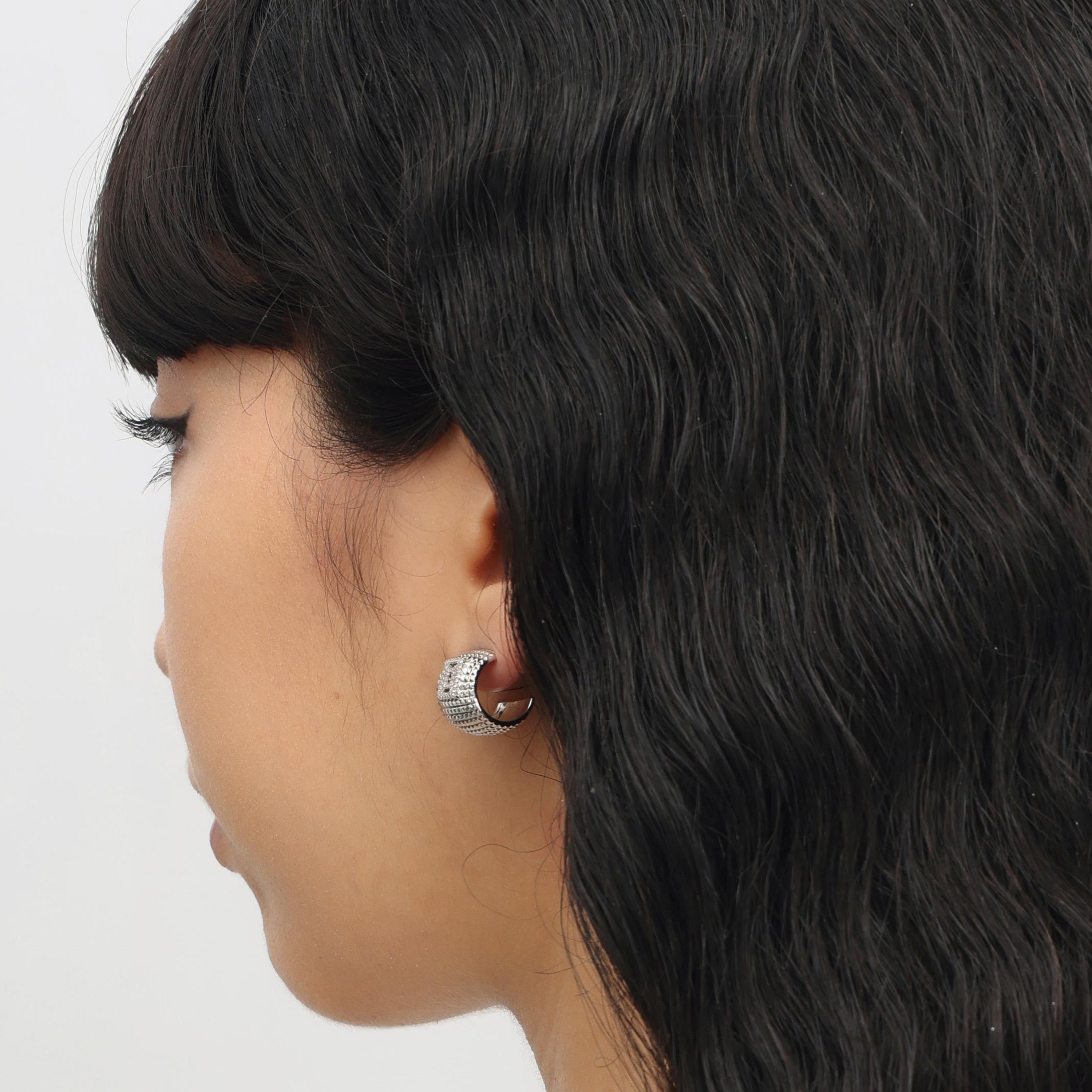RSNY diamond pattern earrings - RSNY R2023A Copper Rhodium Plated/S925 Tremella Needle/Cubic Zirconia/Brand Ear Plug Weight: 7.9g Size: 17 * 14 * 13mm diamond pattern design elements/three-quarter-circle earrings/pure hand-inlaid skills/mirror-level Seiko polishing/lightweight brand craftsmanship