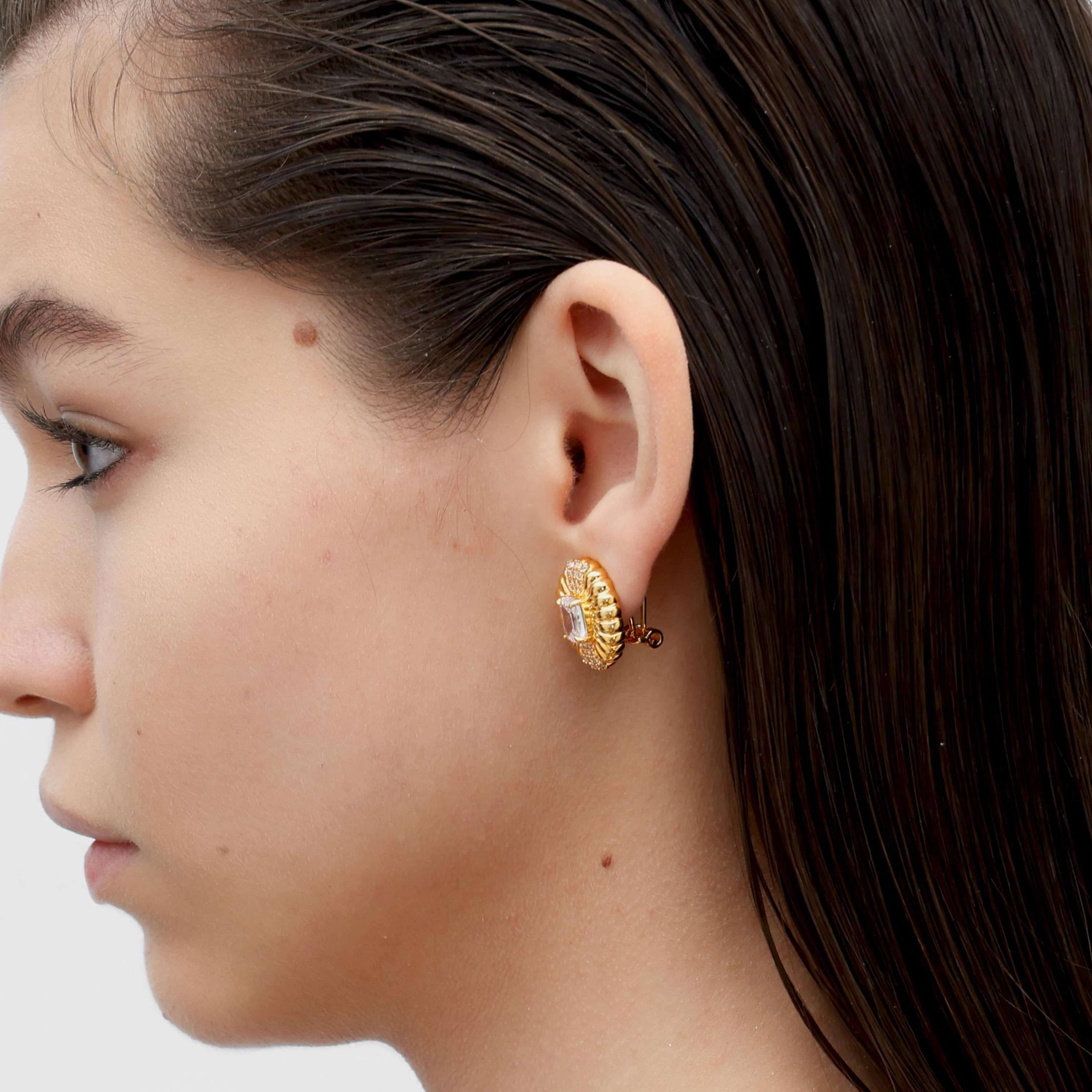 RSNY Roman Styling Earrings - RSNY R2121B 铜镀金/银耳针 约17*20*7mm 时尚绕圈纹设计/时尚感几何造型/精选优质仿钻石/高韧性弹簧耳扣
