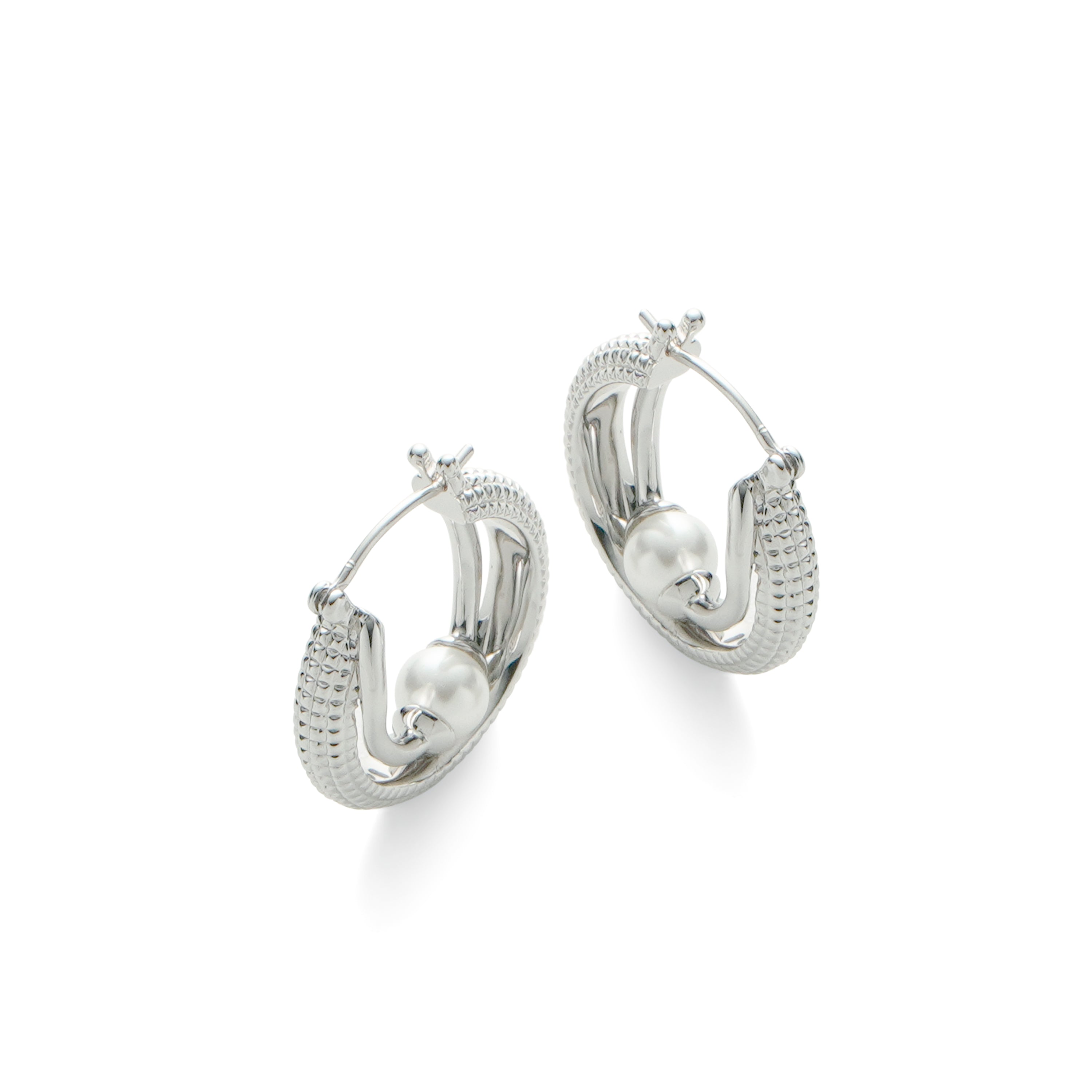 RSNY double pearl earrings - RSNY R2139A 铜镀铑/银耳针 约6*22*23mm 钻石纹设计元素/时尚感几何造型/优选精品级贝珠/精致感细节处理