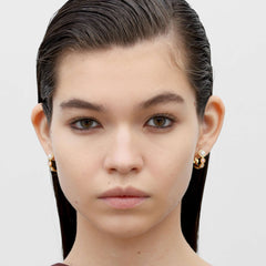RSNY irregular pearl earrings - RSNY R2169B 铜镀金/银耳针 约22*22*7mm 圆环型设计元素/时尚感几何造型/优选精品级贝珠/精致感细节处理