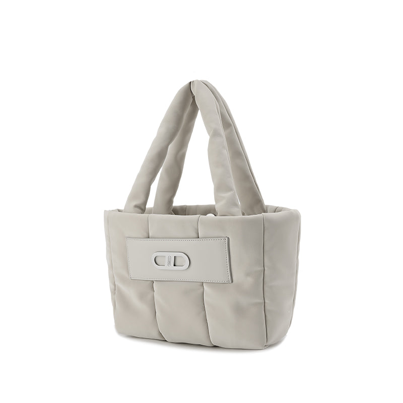 RSNY Nappy Nappy Cloud Bucket Bag - RSNY Length 22 * Width 12 * Height 19cm cow leather, super tactile leather fabric, iconic metal LOGO decoration, main mezzanine, light feel, flip design, genuine leather intervention design