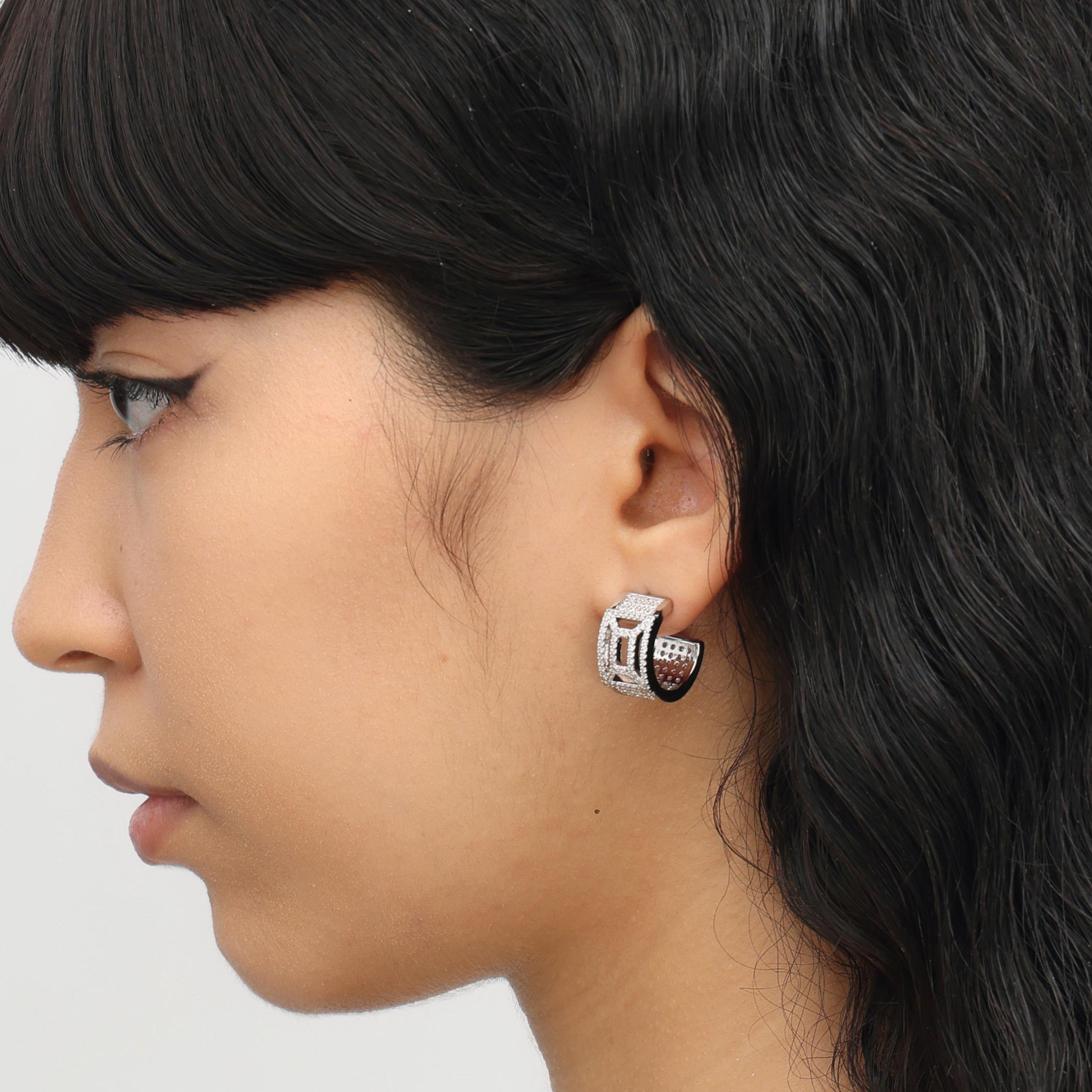 RSNY hollow geometric line earrings - RSNY R2102A Copper Rhodium Plated/Tremella Needle Size: 10 * 20 * 20mm geometric section modeling/mirror-level precision polishing/pure manual inlay technology/lightweight hollowing process