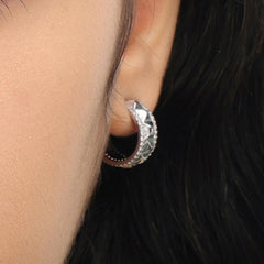 RSNY diamond pattern earrings - RSNY R2098A Copper Rhodium Plated/Tremella Needle Size: 7 * 15 * 16mm diamond-grade delicate cut/three-quarter-circle earrings/pure hand-set skills/exquisite detail processing