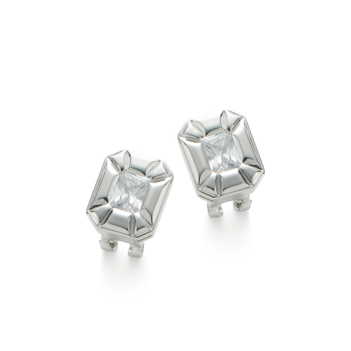 RSNY Redeen Styling Earrings - RSNY R2116A 铜镀铑/银耳针 约15*18*5mm 钻石型设计元素/时尚感几何造型/轻量化镂空工艺/微厚重精巧质感