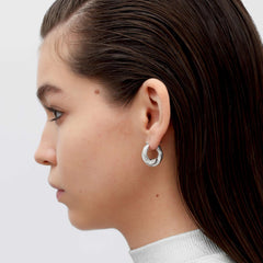 RSNY geometric abstract earrings - RSNY R2187A 铜镀铑/银耳针 约20*20*8mm 几何缠绕感元素/交错环几何造型/纯手工精雕工艺/微厚重精巧质感
