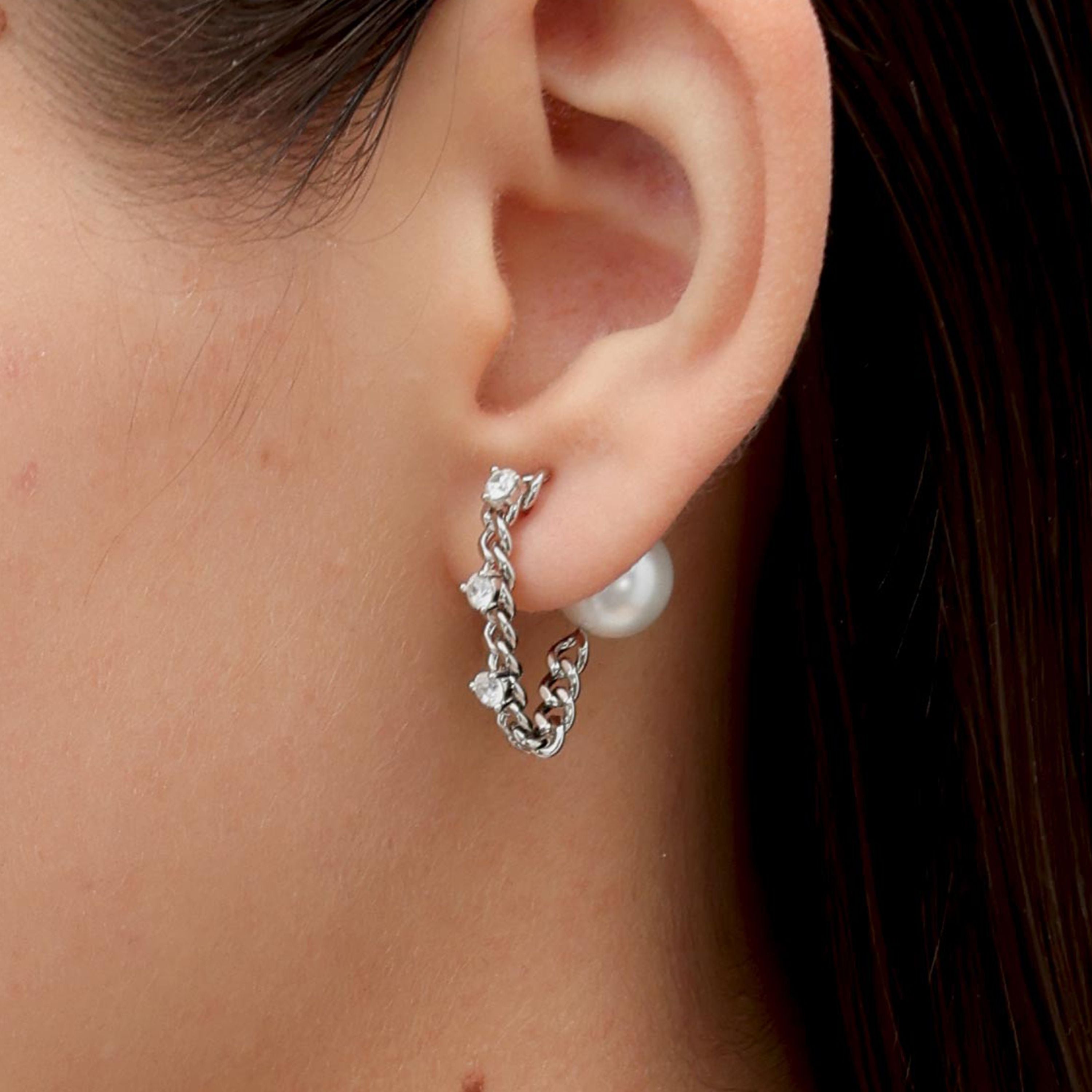 RSNY pearl soft chain earrings - RSNY R2167A 铜镀铑/银耳针 约19*22*10mm 通勤款简约造型/纯手工镶嵌技艺/优选精品级贝珠/轻量化品牌工艺