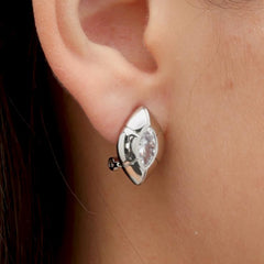 RSNY Eye of Rome stud earrings - RSNY R2166A 铜镀铑/银耳针 约20*13*6mm 立体感几何设计/镜面级精工抛光/精选优质仿钻石/纯银高品质耳针