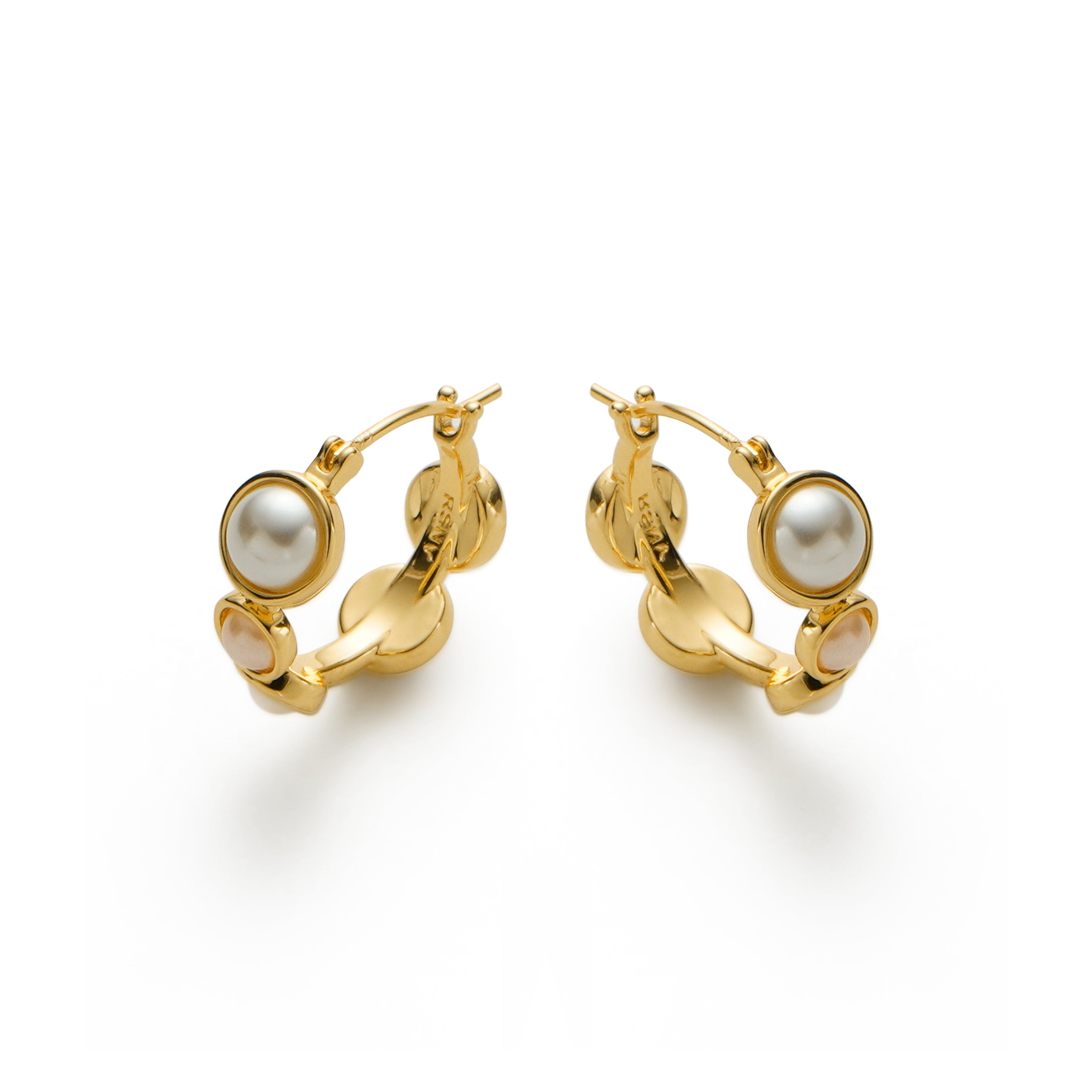 RSNY irregular pearl earrings - RSNY R2169B 铜镀金/银耳针 约22*22*7mm 圆环型设计元素/时尚感几何造型/优选精品级贝珠/精致感细节处理