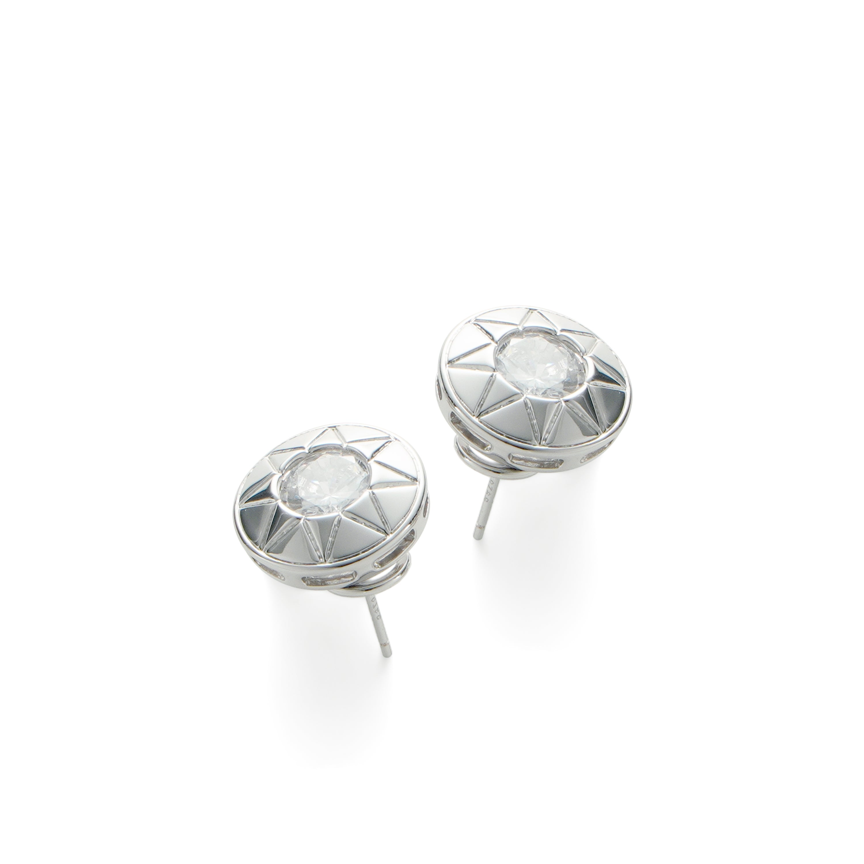 RSNY round diamond stud earrings - RSNY R2117A 铜镀铑/银耳针 约16*16*4mm 钻石型设计元素/半球体几何造型/纯手工镶嵌技艺/精致感细节处理