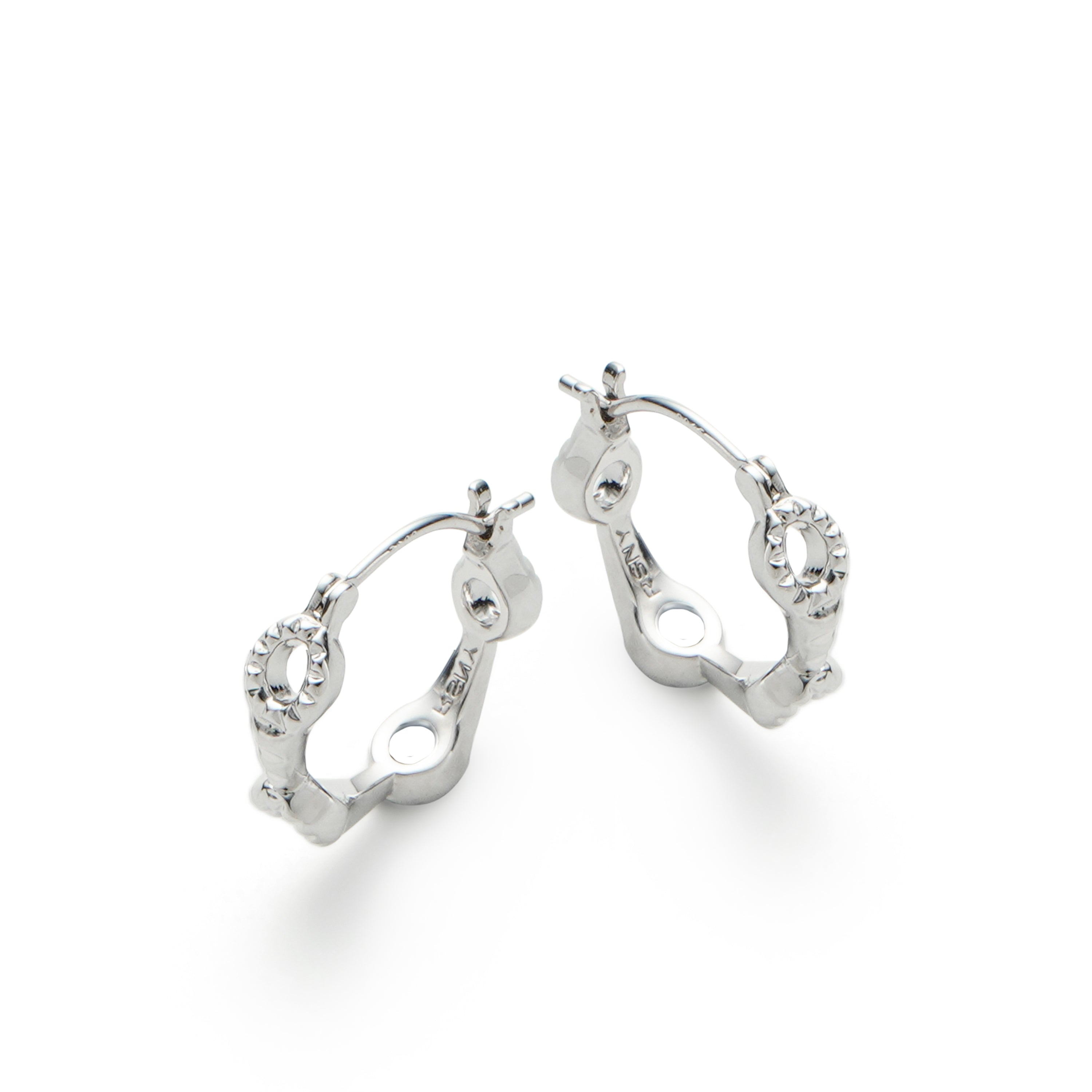 RSNY diamond pattern earrings - RSNY R2109A 铜镀铑/银耳针 约18*5*18mm 钻石纹设计元素/马蹄环几何造型/轻量化品牌工艺/精致感细节处理