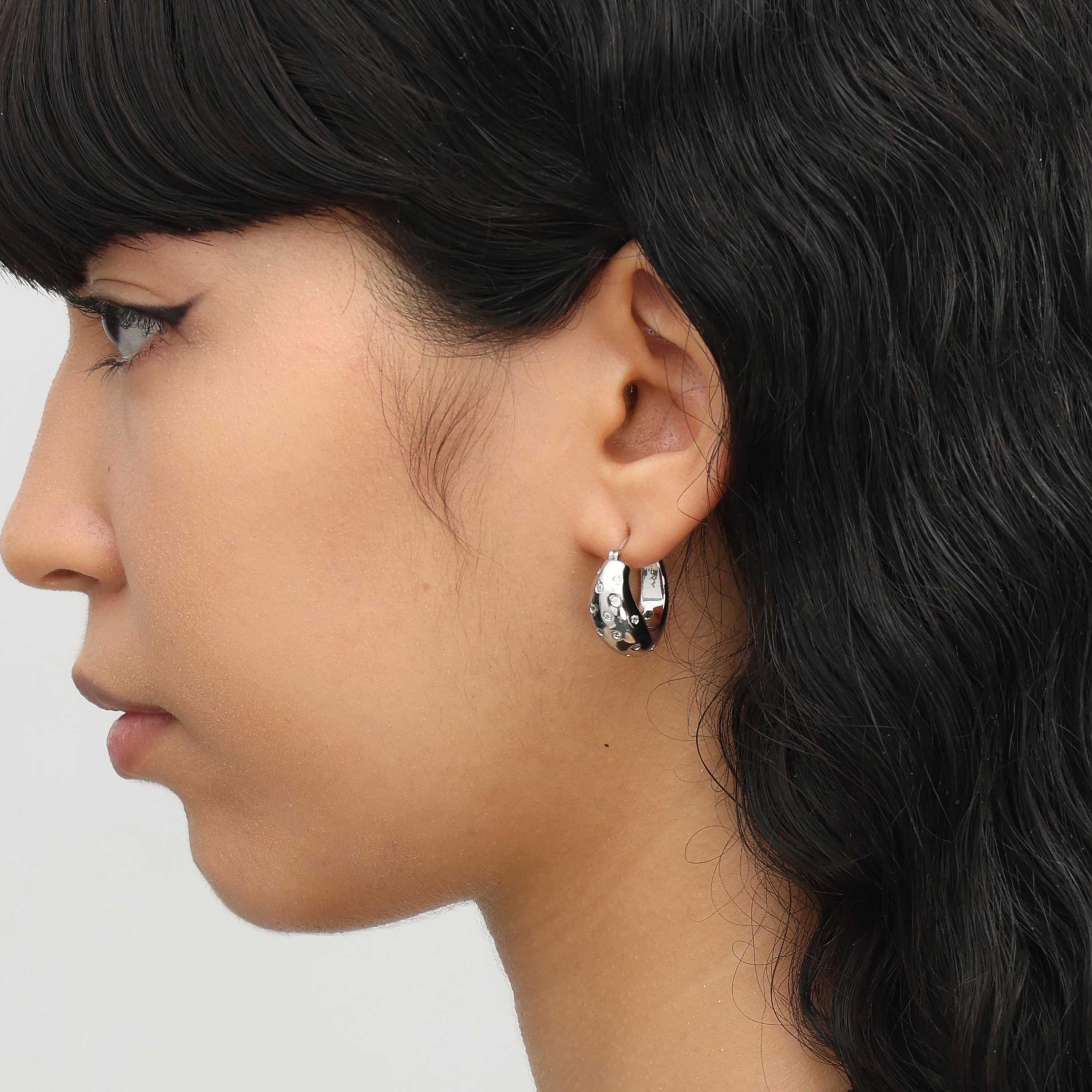 RSNY simple line earrings - RSNY R2123A 铜镀铑/银耳针 约10*21*21mm 立体感几何设计/镜面级精工抛光/精选优质仿钻石/纯银高品质耳针