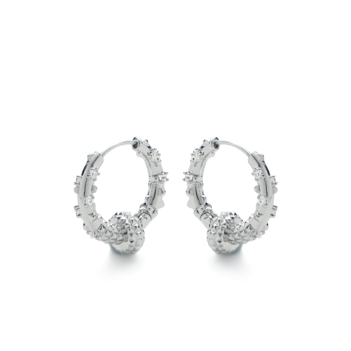 RSNY Diamond Textured Earrings - RSNY R2141A 铜镀铑/银耳针 约8*20*20mm 钻石纹设计元素/时尚感几何造型/精选优质仿钻石/纯银高品质耳针