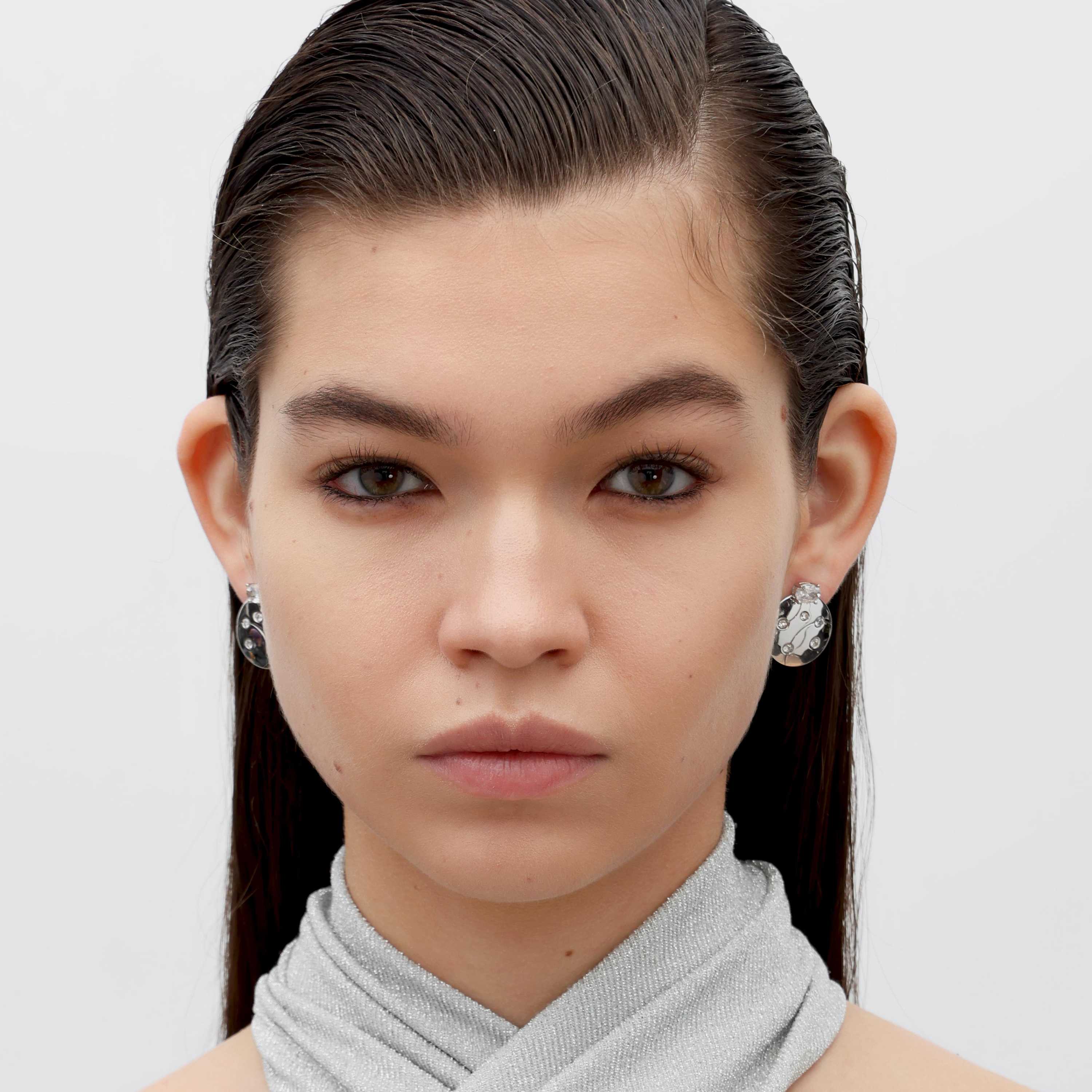 RSNY geometric line stud earrings - RSNY R2126A 铜镀铑/银耳针 约20*23*4mm 半球体几何造型/精致感细节处理/镜面级精工抛光/纯银高品质耳针