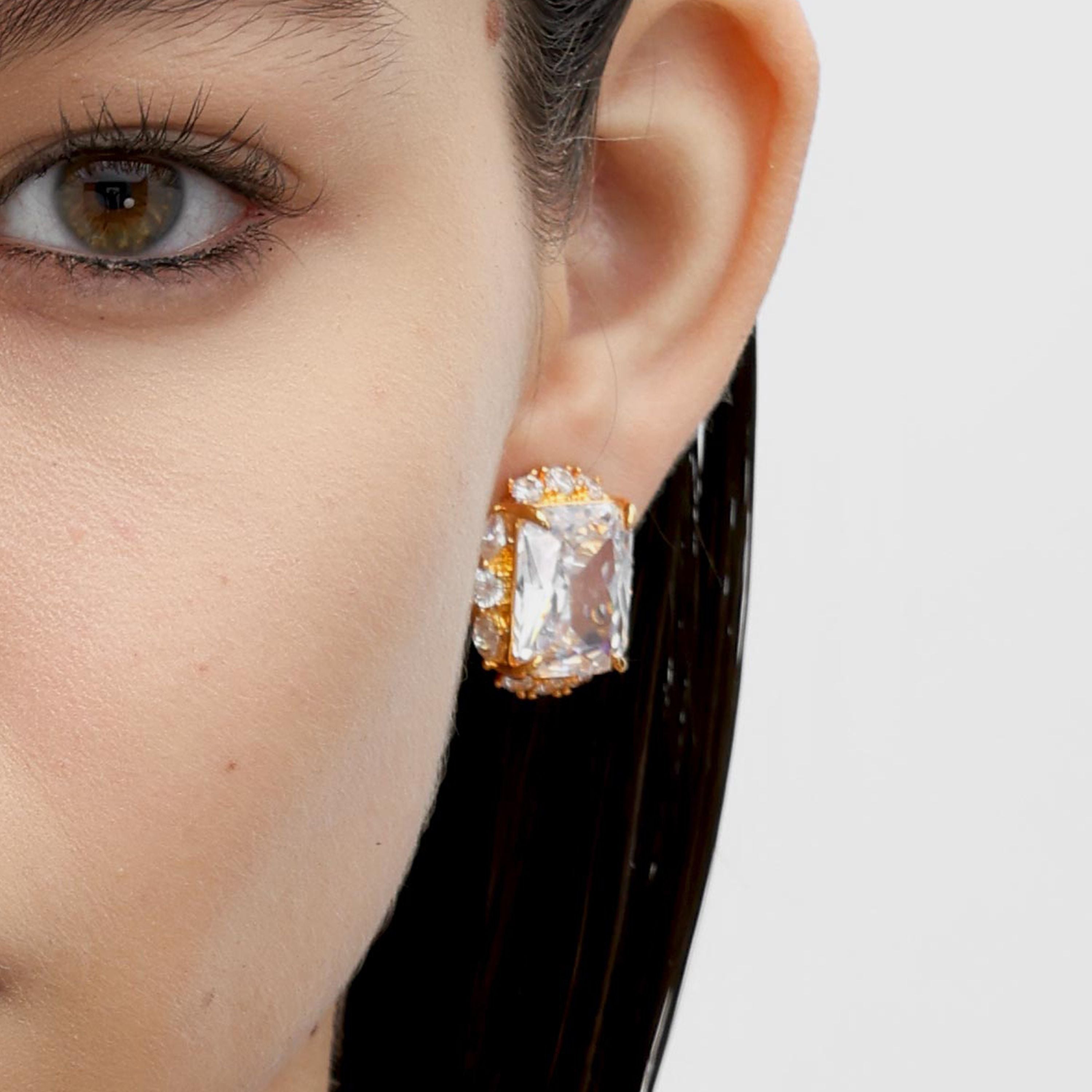 RSNY Princess Square Earrings - RSNY R2113B 铜镀金/银耳针 约18*22*8mm 时尚感几何造型/精选优质仿钻石/轻量化品牌工艺/高韧性弹簧耳扣