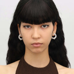 RSNY pleated earrings - RSNY R2089B 铜镀金/S925银耳针/品牌耳堵 重量:9.5g 尺寸:24*17*14mm 时尚绕圈纹设计/精致感细节处理/纯银高品质耳针/镜面级精工抛光/轻量化品牌工艺