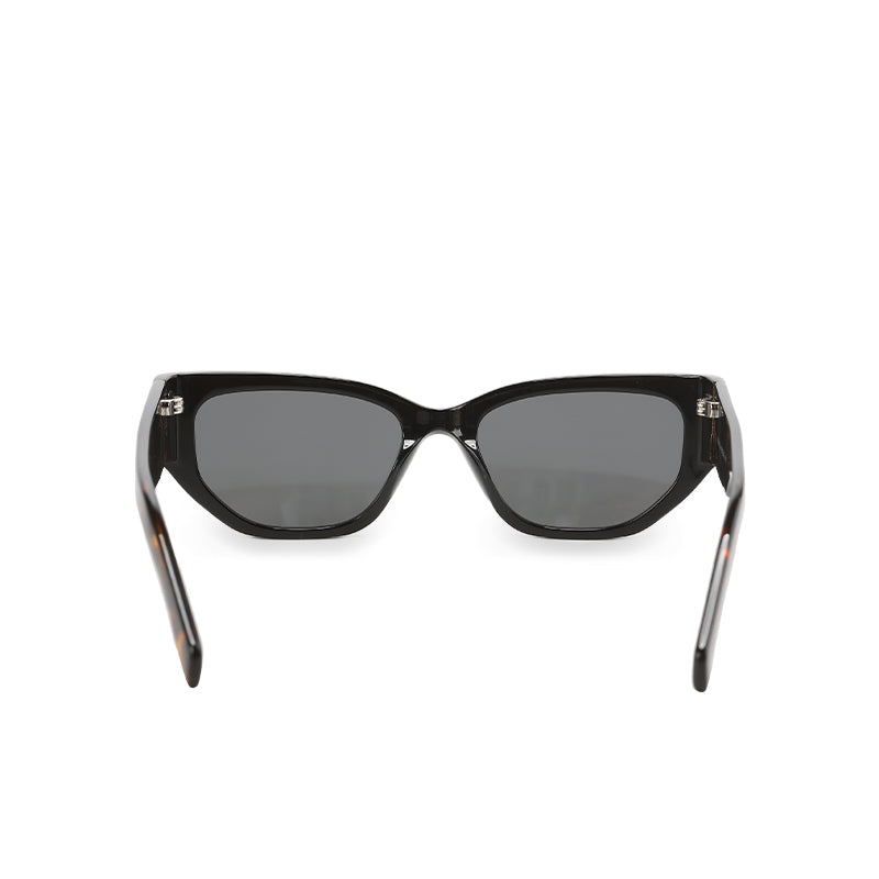 RSNY Grande SQUARE Sunglasses - RSNY ·MJ0013A · Plate/nylon lenses · Frame width 145.3mm/temple length 145mm Lens width 62.5mm/height 42.5mm · Unisex flat embedded square frame design/0 touch metal logo/Wide temple is more comfortable to wear/Black frame and tortoiseshell pattern temple mix and match color matching