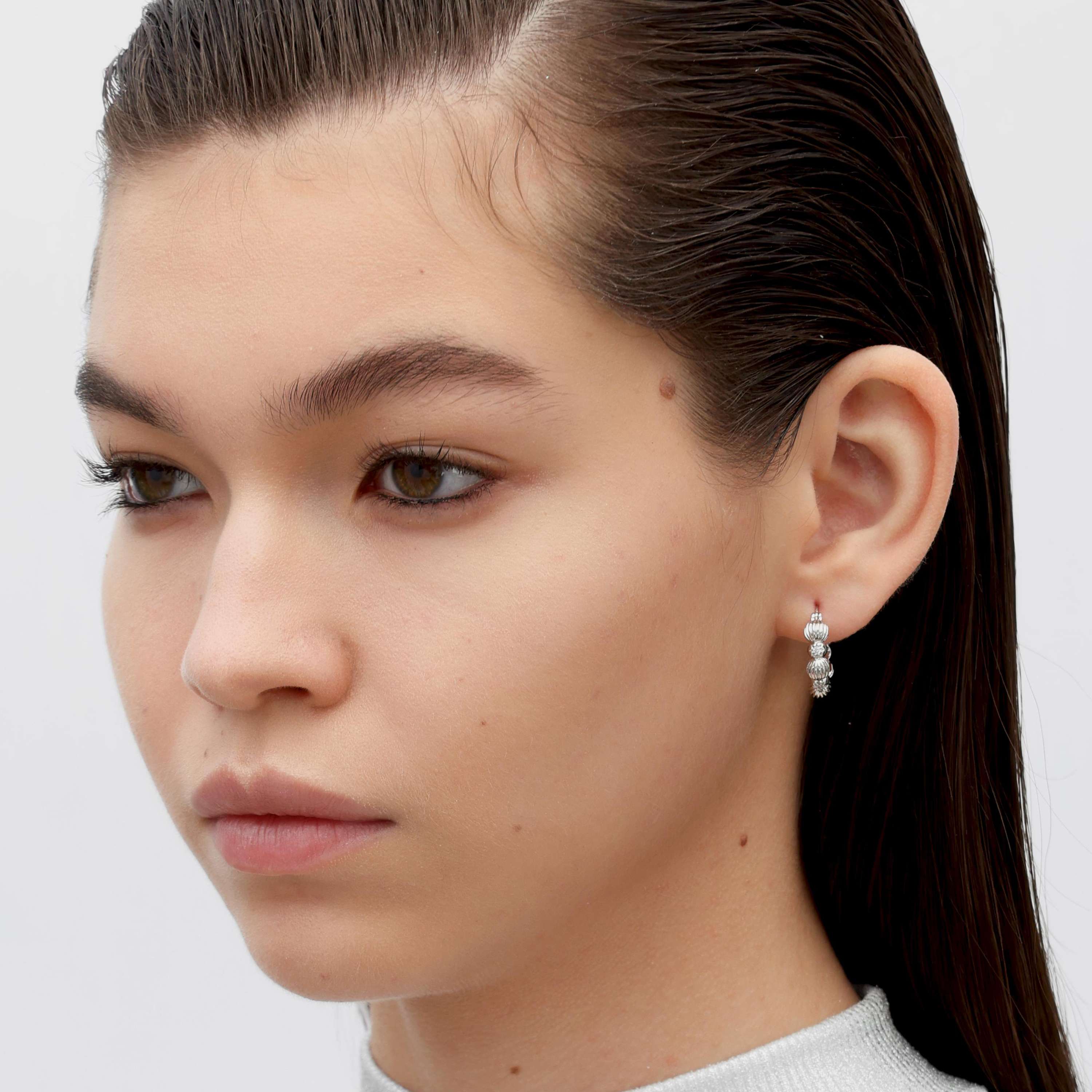RSNY simple styling earrings - RSNY R2148A 铜镀铑/银耳针 约5*20*20mm 几何缠绕感元素/通勤款简约造型/纯手工精雕工艺/纯银高品质耳针
