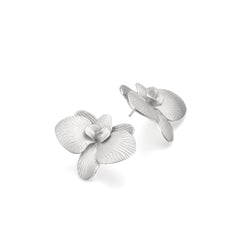 RSNY flower stud earrings - RSNY R2015 Size: 38 * 32 * 8mm Elegant flower elements/fashionable geometric shape/sterling silver high-quality ear needles/pure handmade fine carving process