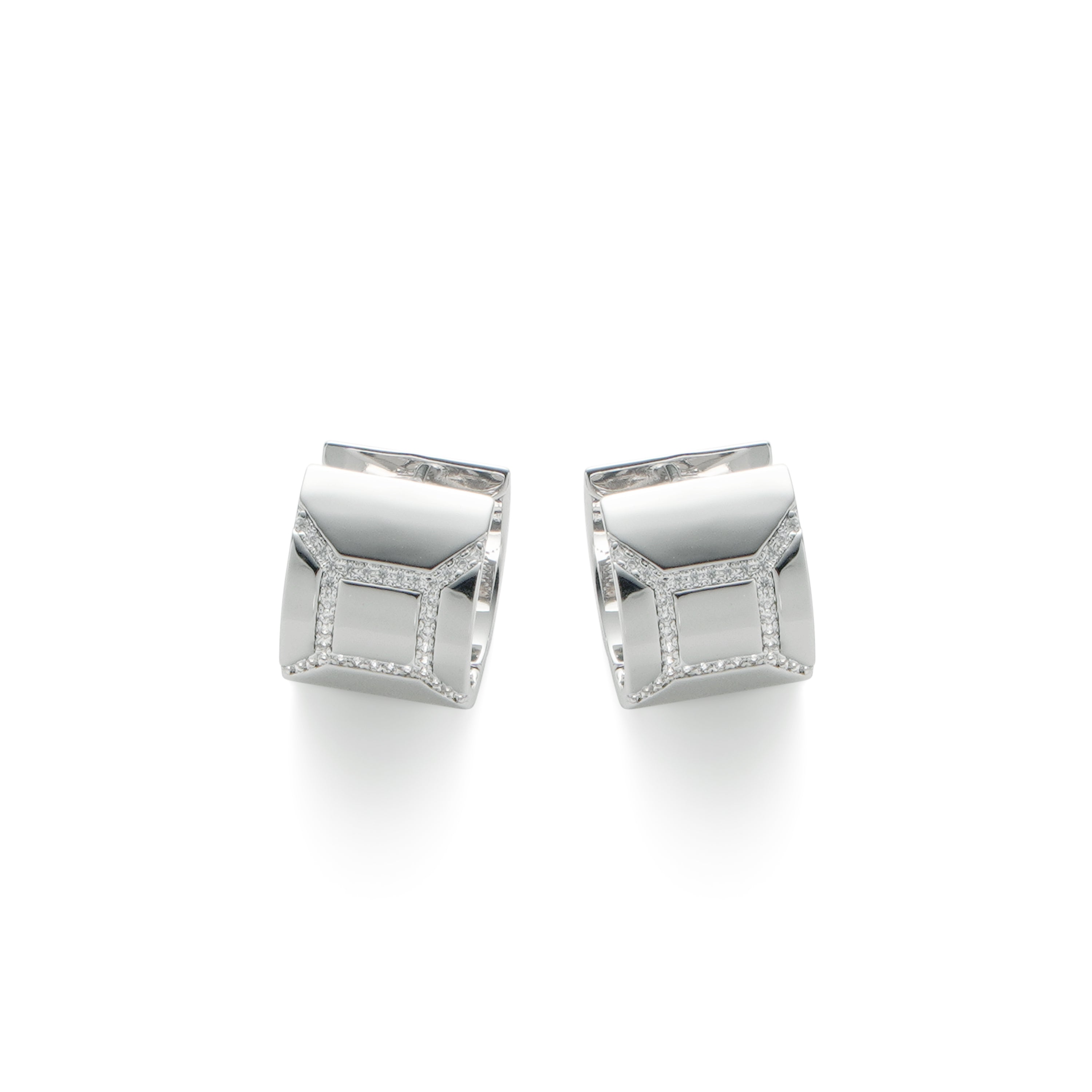 RSNY Diamond Textured Earrings - RSNY R2111A 铜镀铑/银耳针 约12*15*15mm 时尚感几何造型/镜面级精工抛光/精致感细节处理/钻石级精巧切面