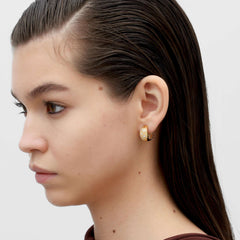 RSNY Geometric Earrings - RSNY R2182B 铜镀金/银耳针 约18*10*10mm 钻石纹设计元素/几何感切面造型/纯银高品质耳针/精巧感开合设计