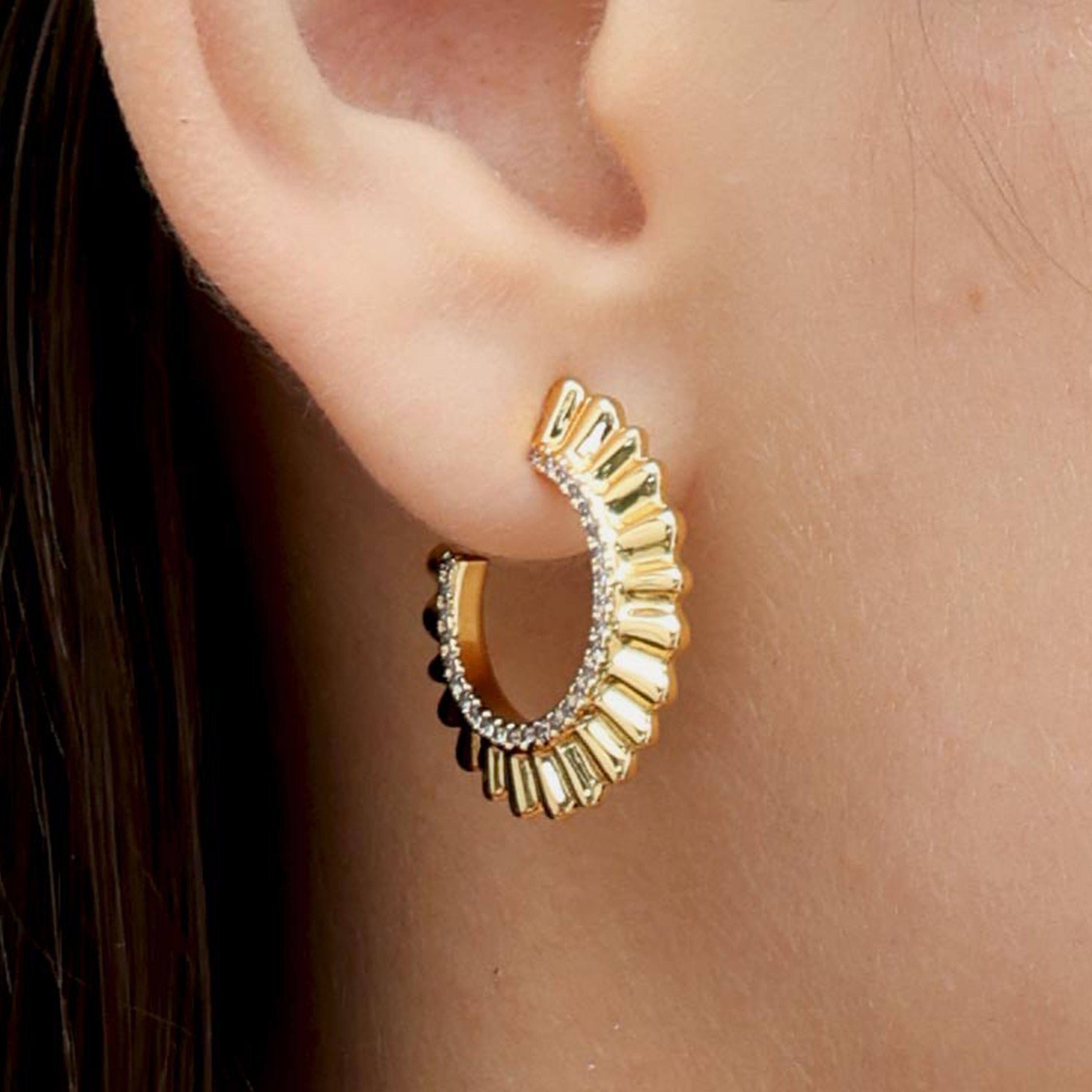 RSNY pleated earrings - RSNY R2138B 铜镀金/银耳针 约3*23*23mm 波纹感设计元素/几何感切面造型/微厚重精巧质感/纯银高品质耳针