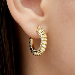 RSNY pleated earrings - RSNY R2138B 铜镀金/银耳针 约3*23*23mm 波纹感设计元素/几何感切面造型/微厚重精巧质感/纯银高品质耳针