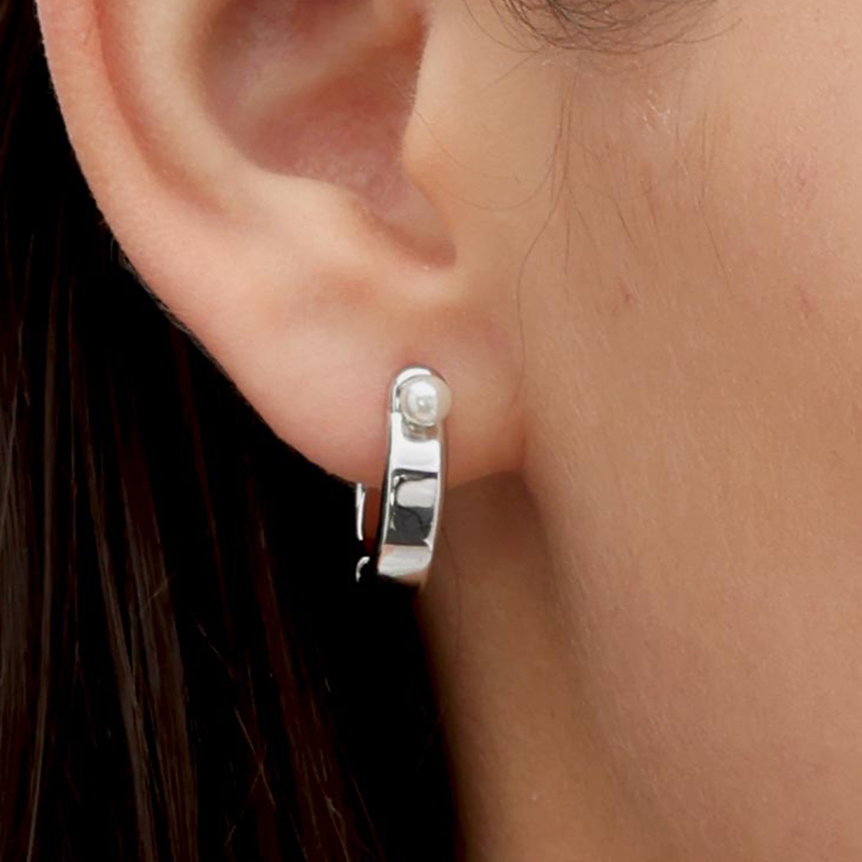RSNY simple pearl earrings - RSNY R2110A 铜镀铑/银耳针 约5*18*20mm 通勤款几何造型/优选精品级贝珠/微厚重精巧质感/镜面级精工抛光