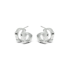RSNY Diamond Textured Earrings - RSNY R2077A copper rhodium plating Weight: 7.2g Size: 14 * 12 * 17mm Diamond-grade delicate cut/exquisite detail processing/fashionable geometric modeling/mirror-grade Seiko polishing/lightweight brand craftsmanship